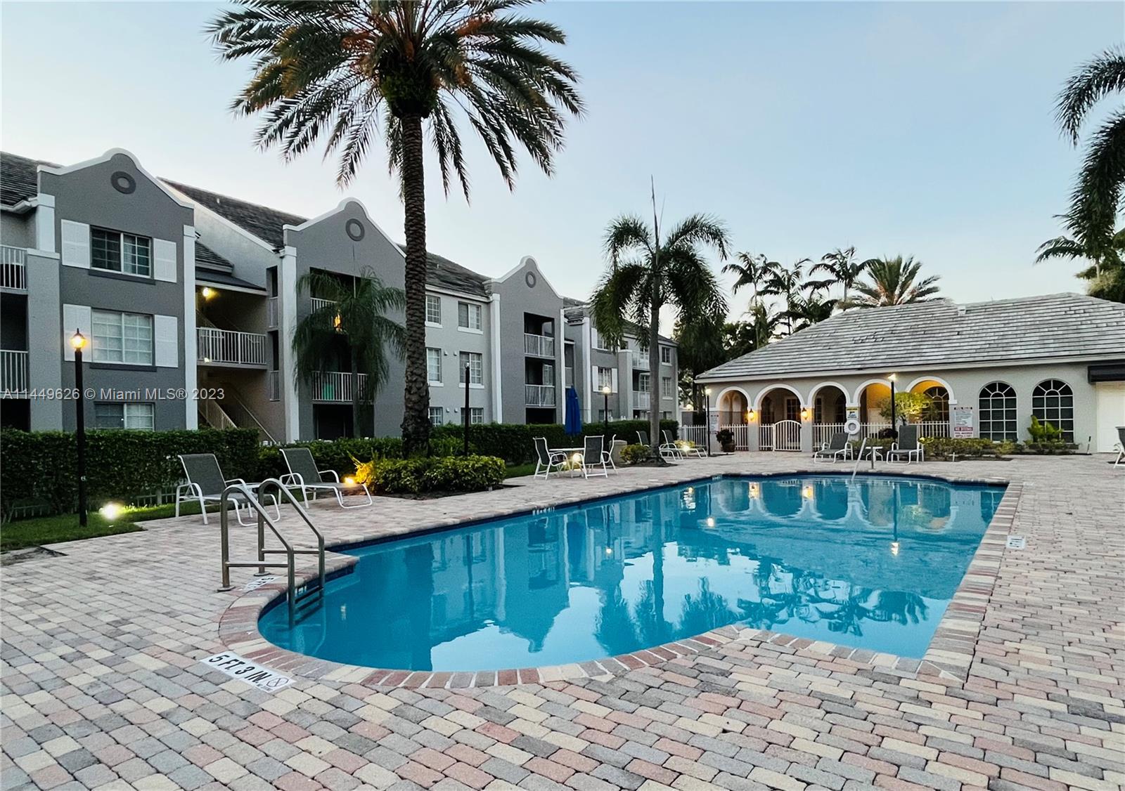 11133 SW 8th St Unit: 205