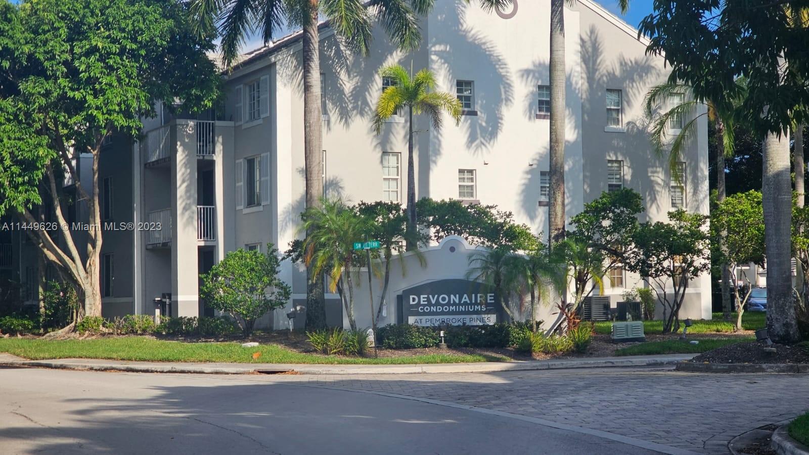 11133 SW 8th St Unit: 205