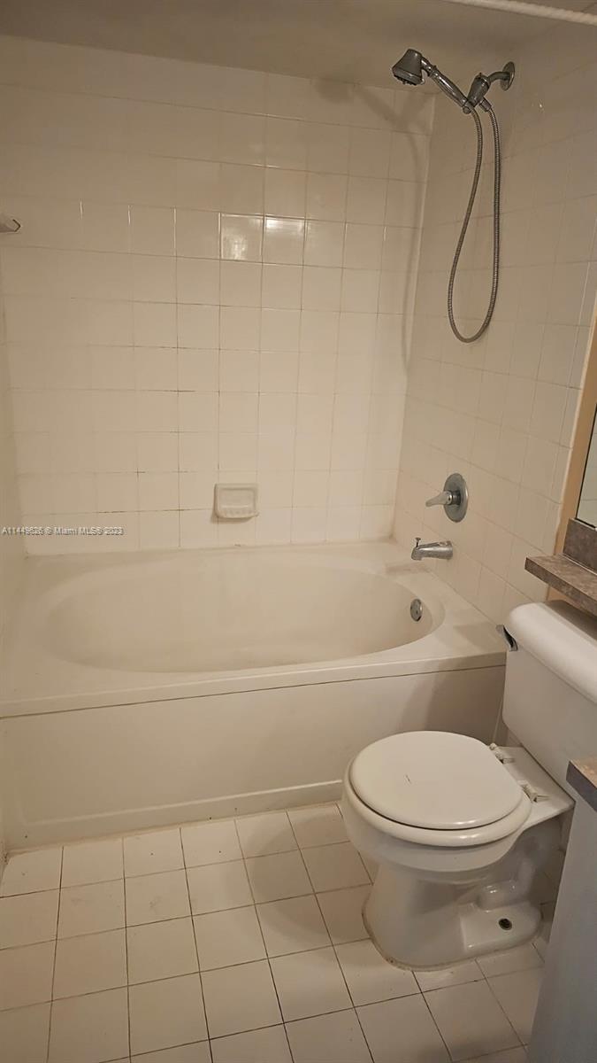 11133 SW 8th St Unit: 205