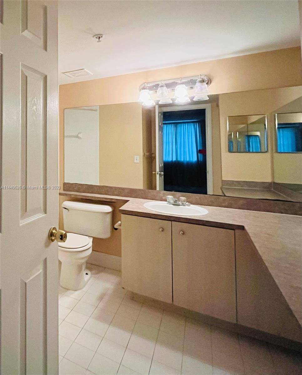 11133 SW 8th St Unit: 205