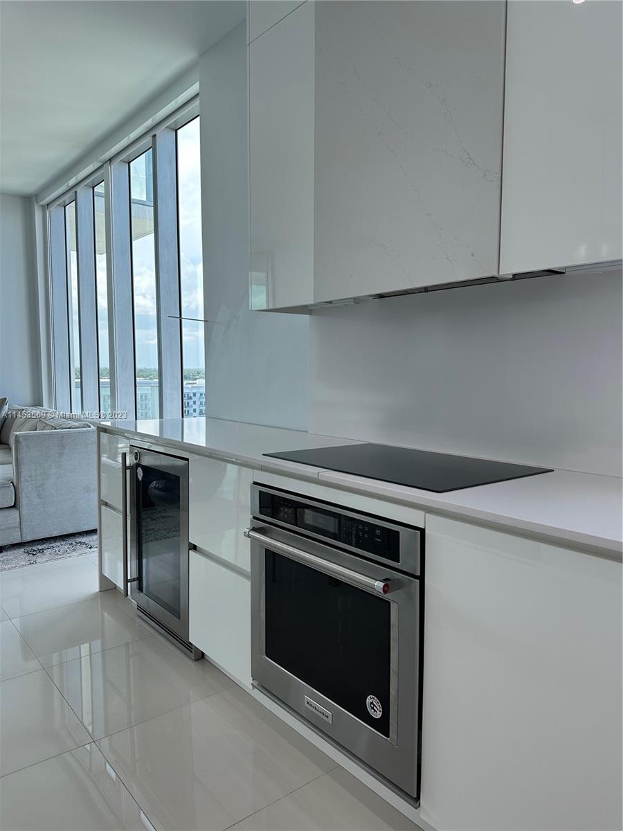 7930 E Dr Dr Unit: 1108