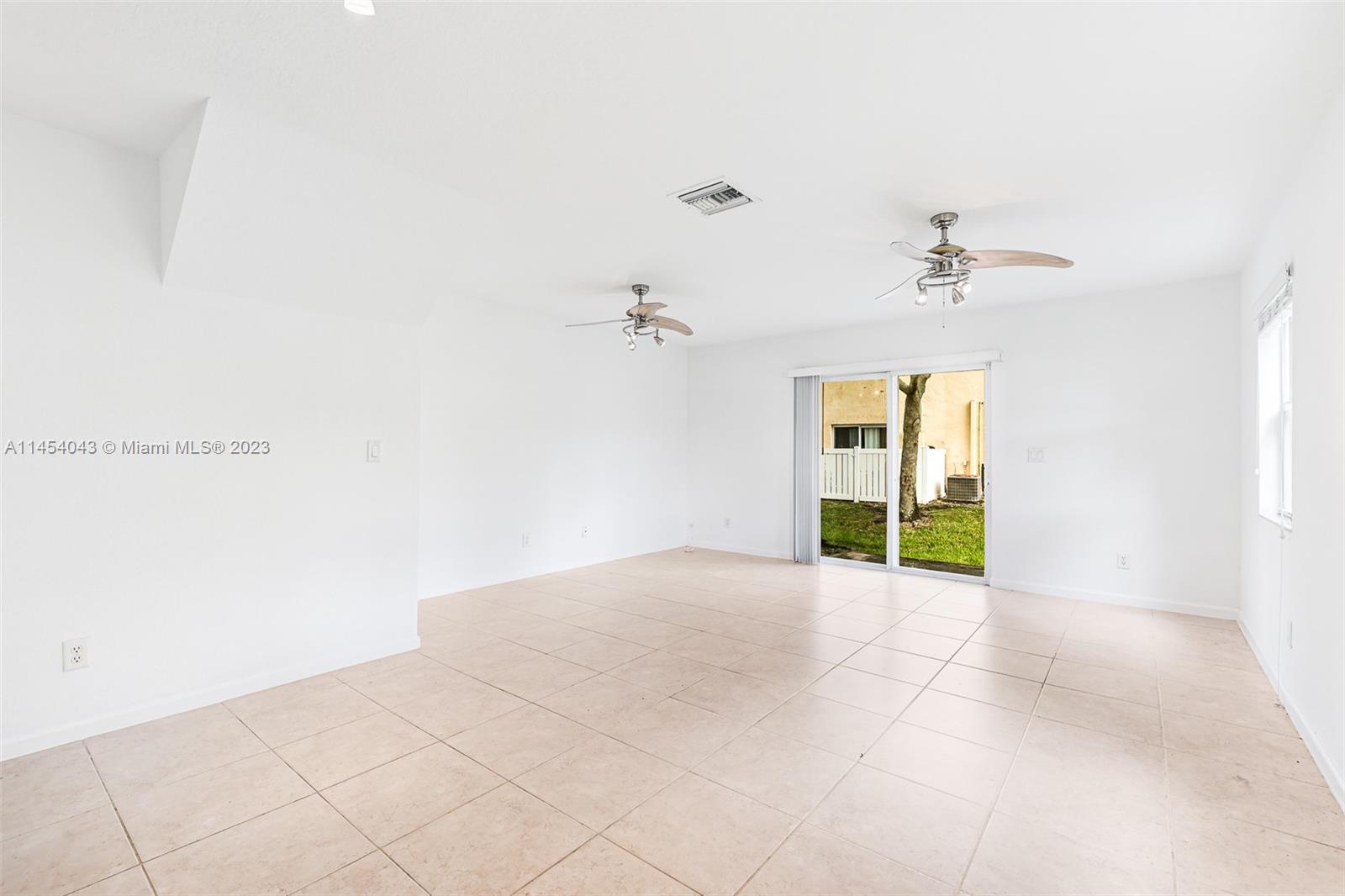 6621 Winfield Blvd Unit: 1