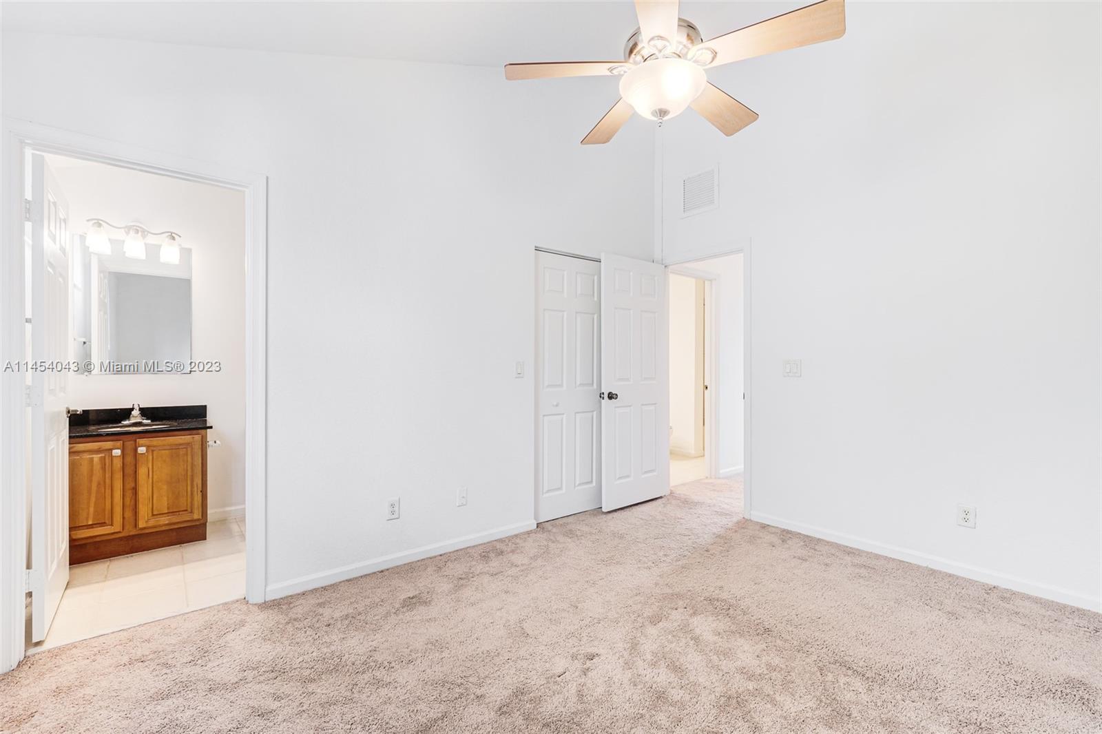 6621 Winfield Blvd Unit: 1