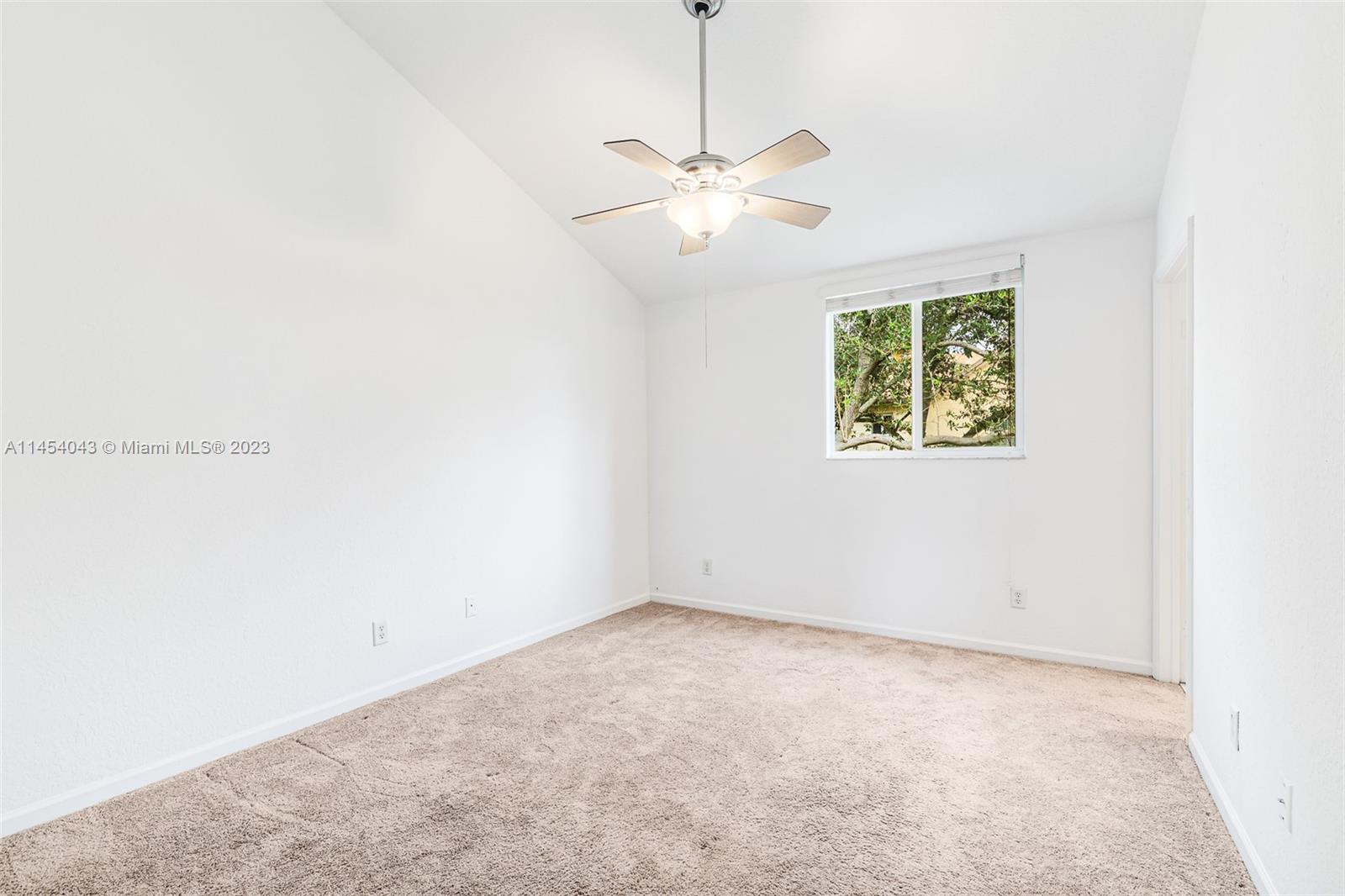 6621 Winfield Blvd Unit: 1