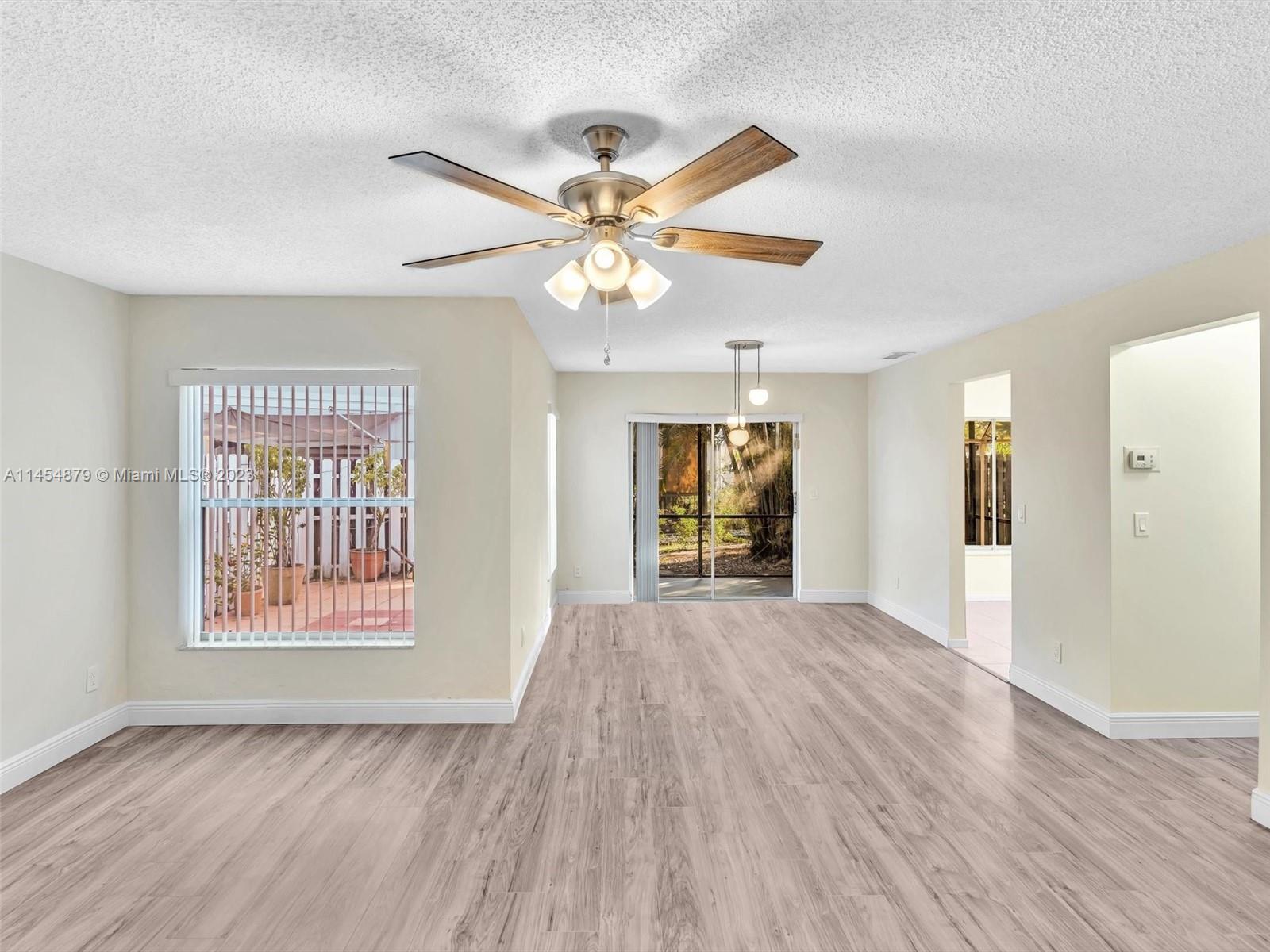 4802 Grapevine Way Unit: 4802