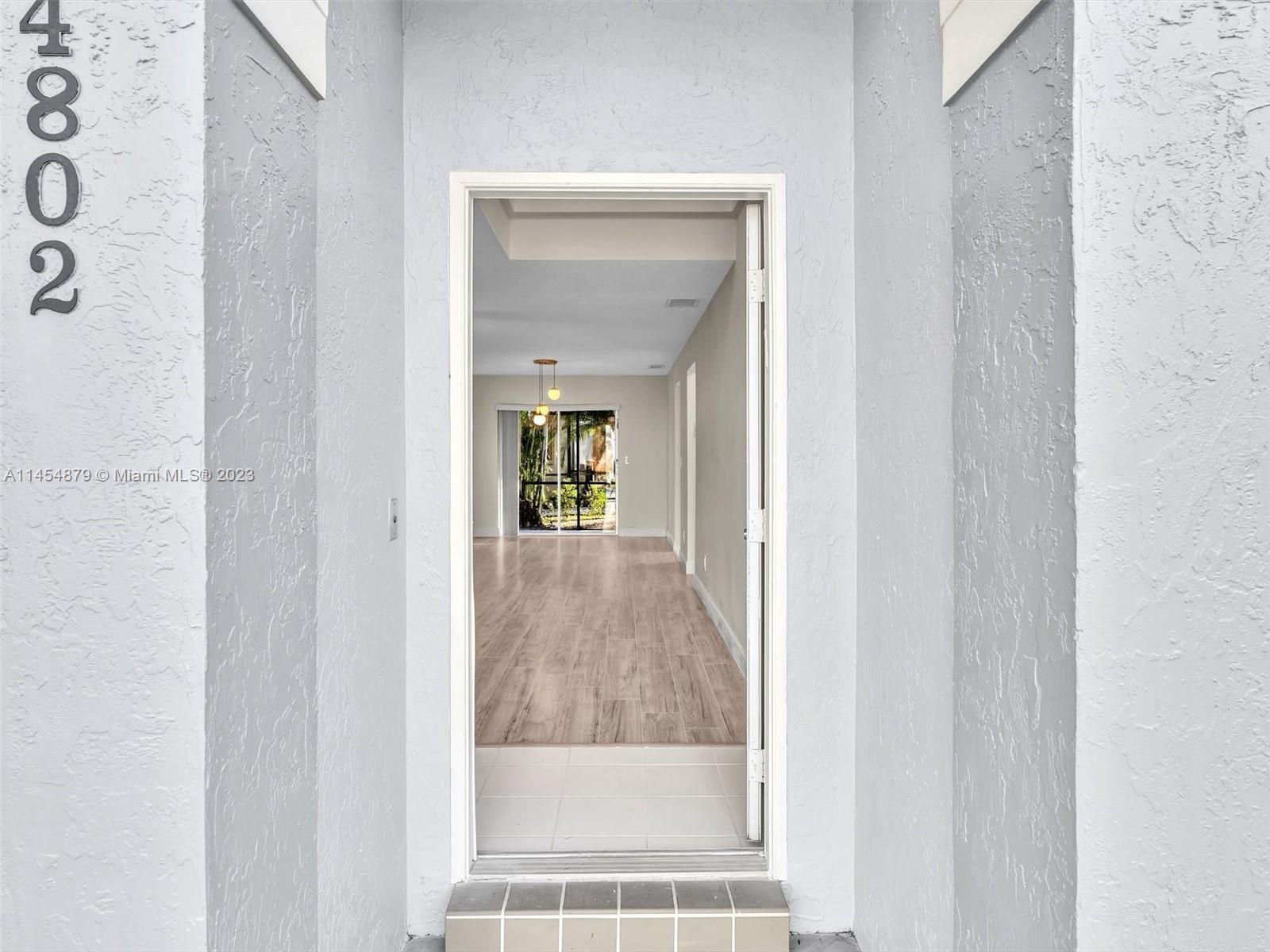 4802 Grapevine Way Unit: 4802