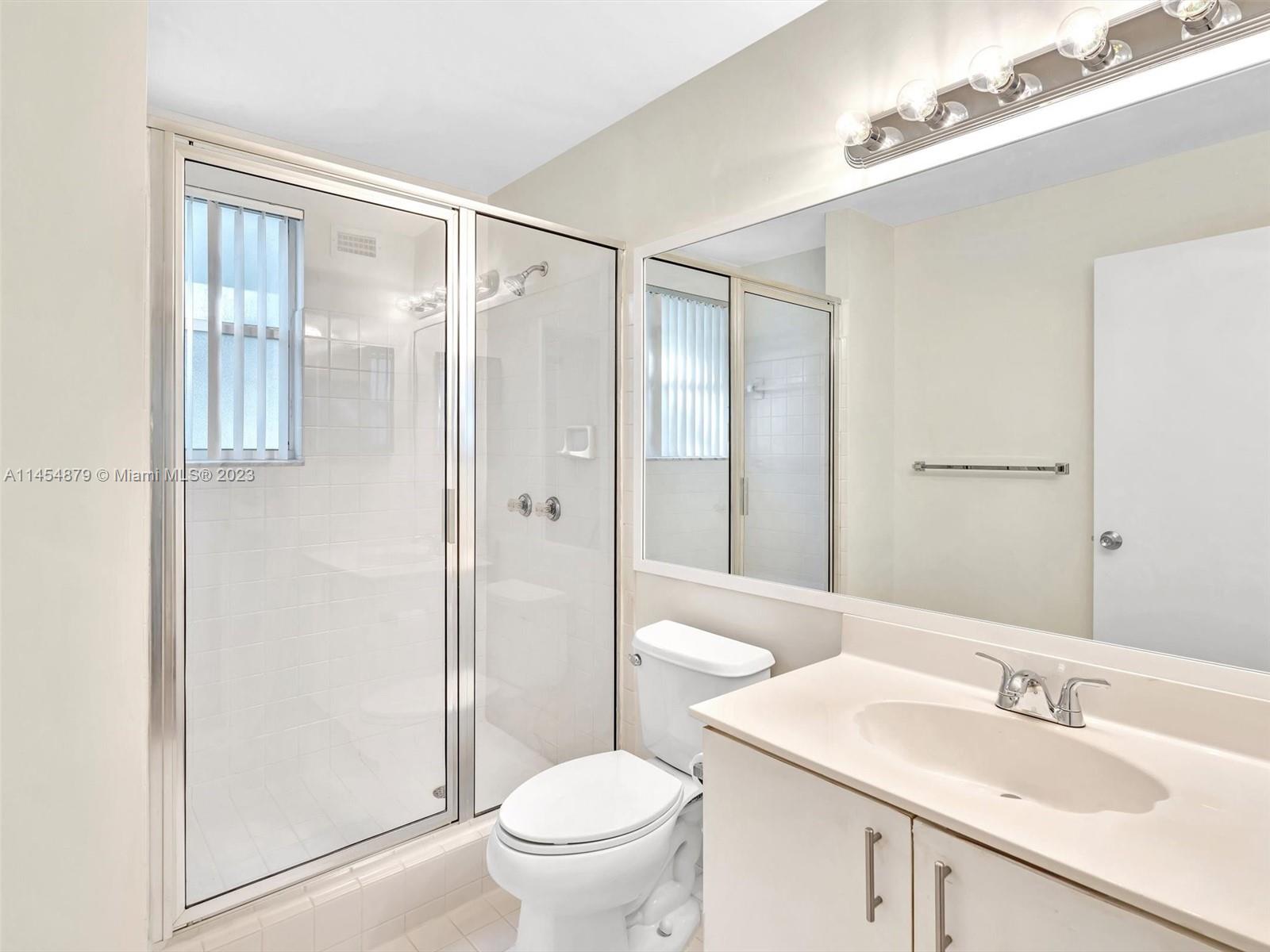 4802 Grapevine Way Unit: 4802