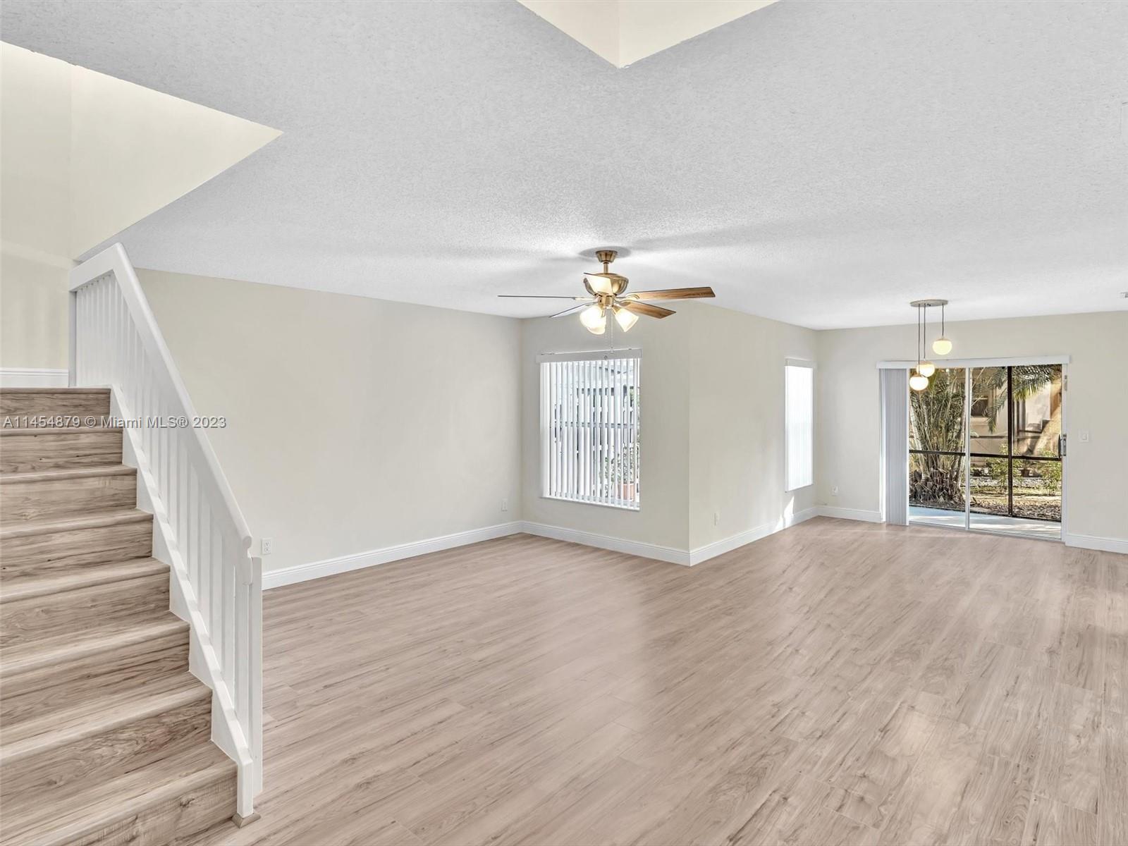 4802 Grapevine Way Unit: 4802