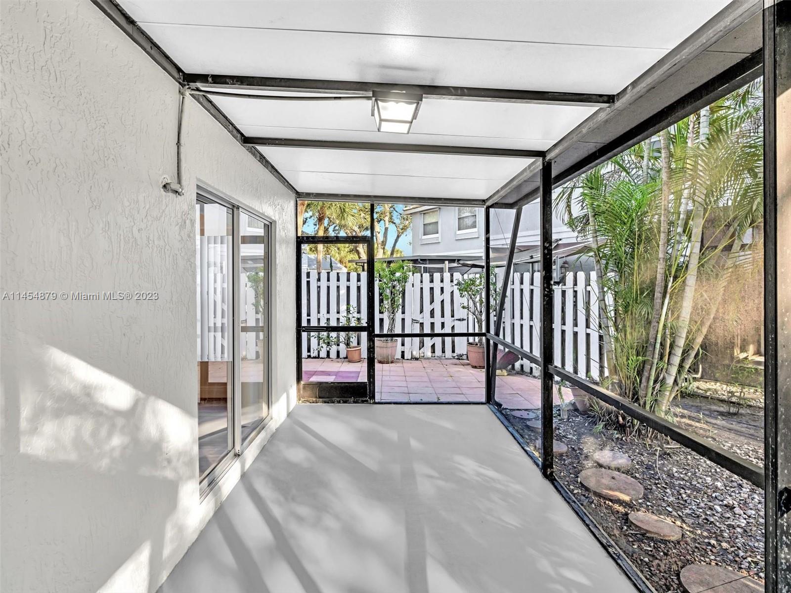 4802 Grapevine Way Unit: 4802