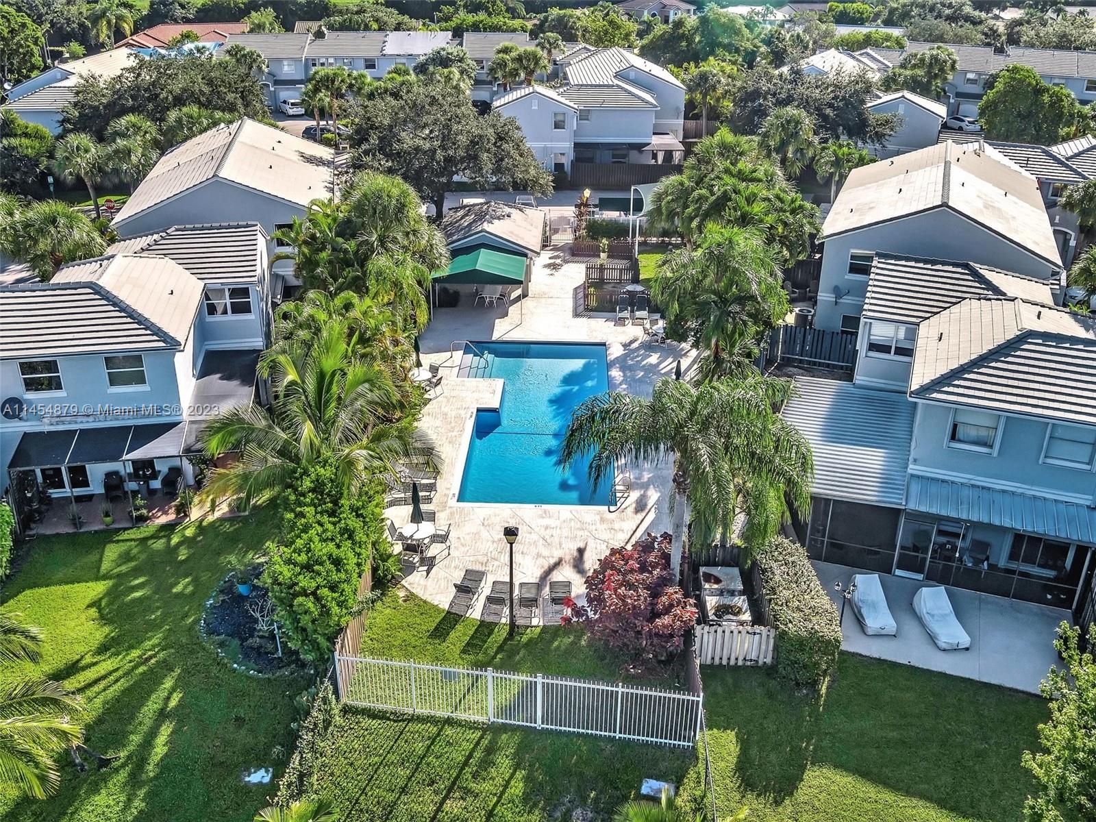 4802 Grapevine Way Unit: 4802
