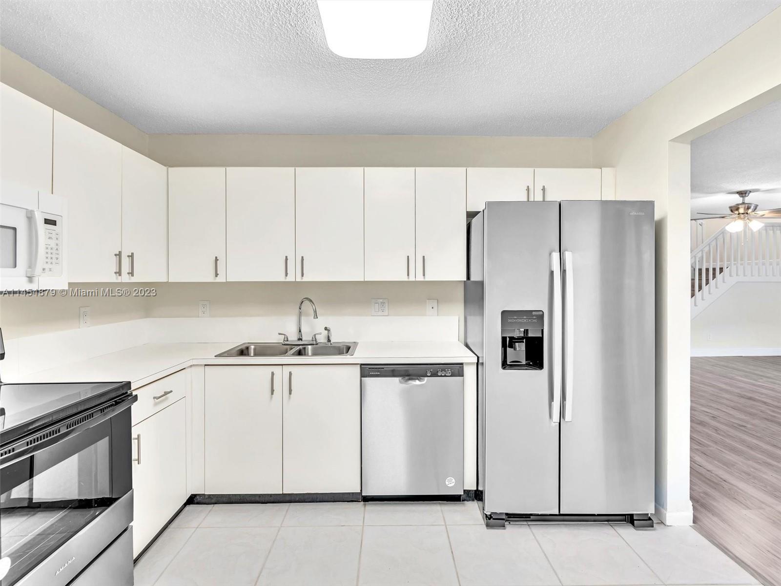 4802 Grapevine Way Unit: 4802