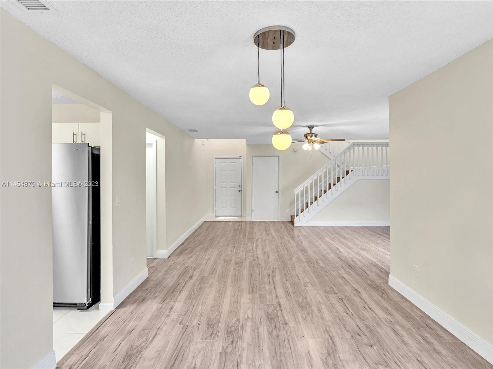 4802 Grapevine Way Unit: 4802
