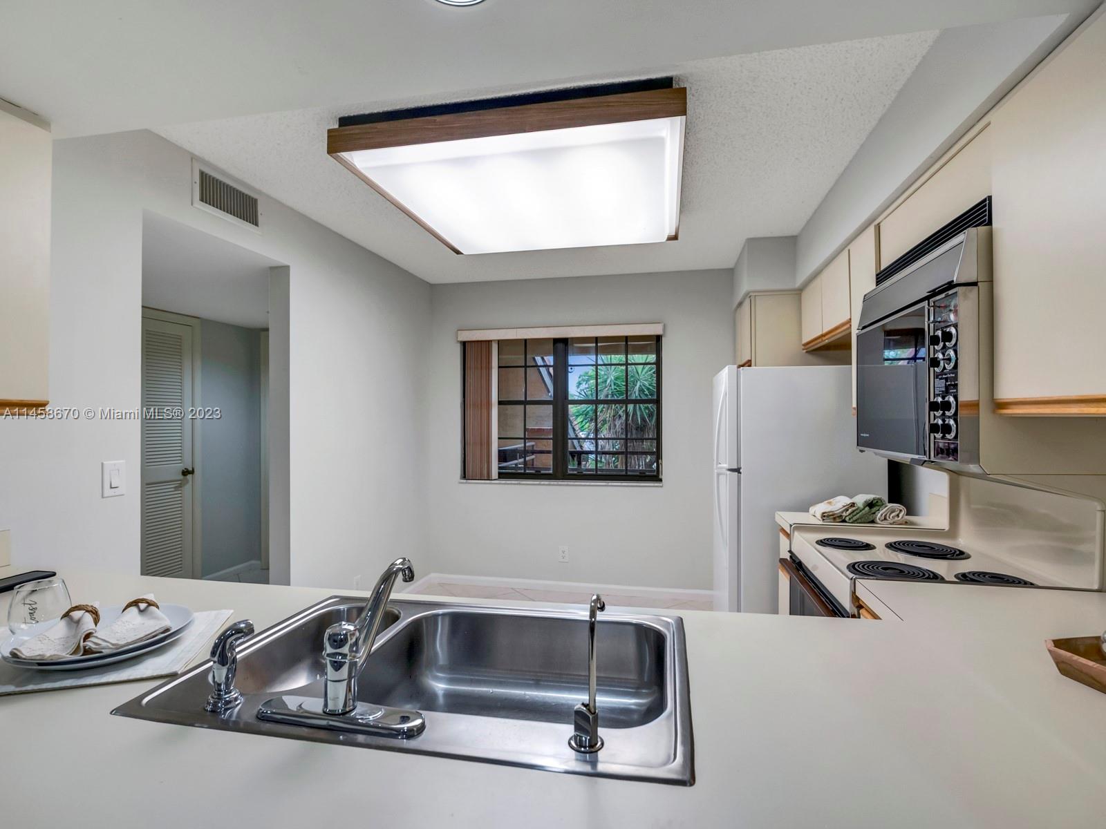 11245 Aspen Glen Dr Unit: 205
