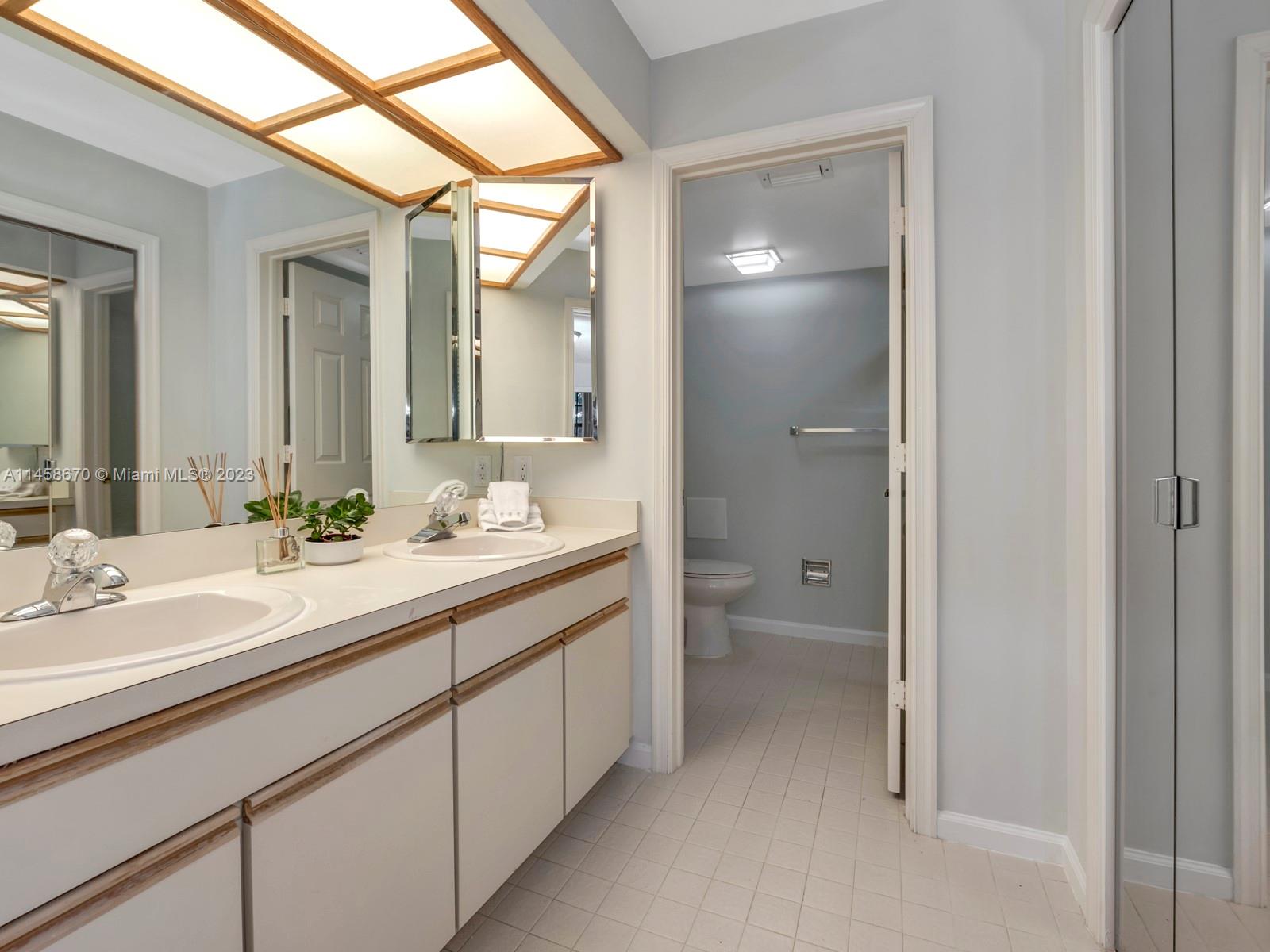 11245 Aspen Glen Dr Unit: 205