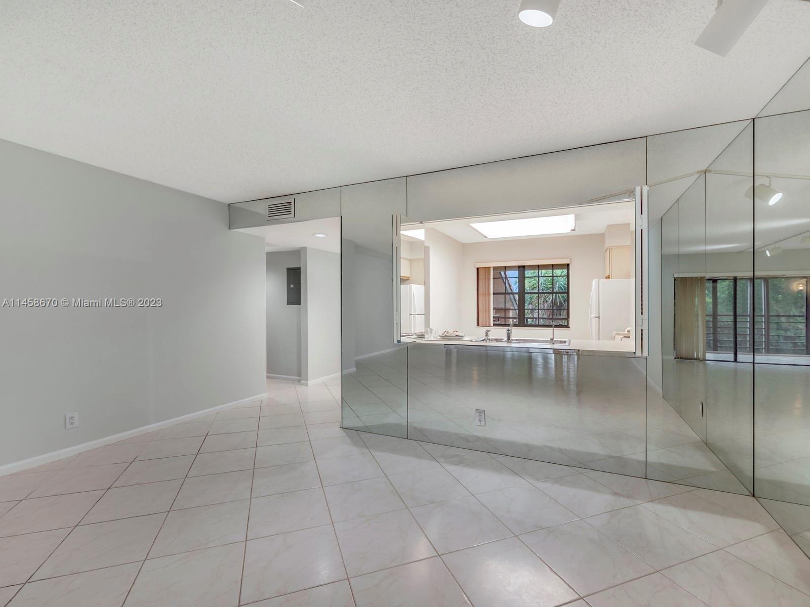 11245 Aspen Glen Dr Unit: 205