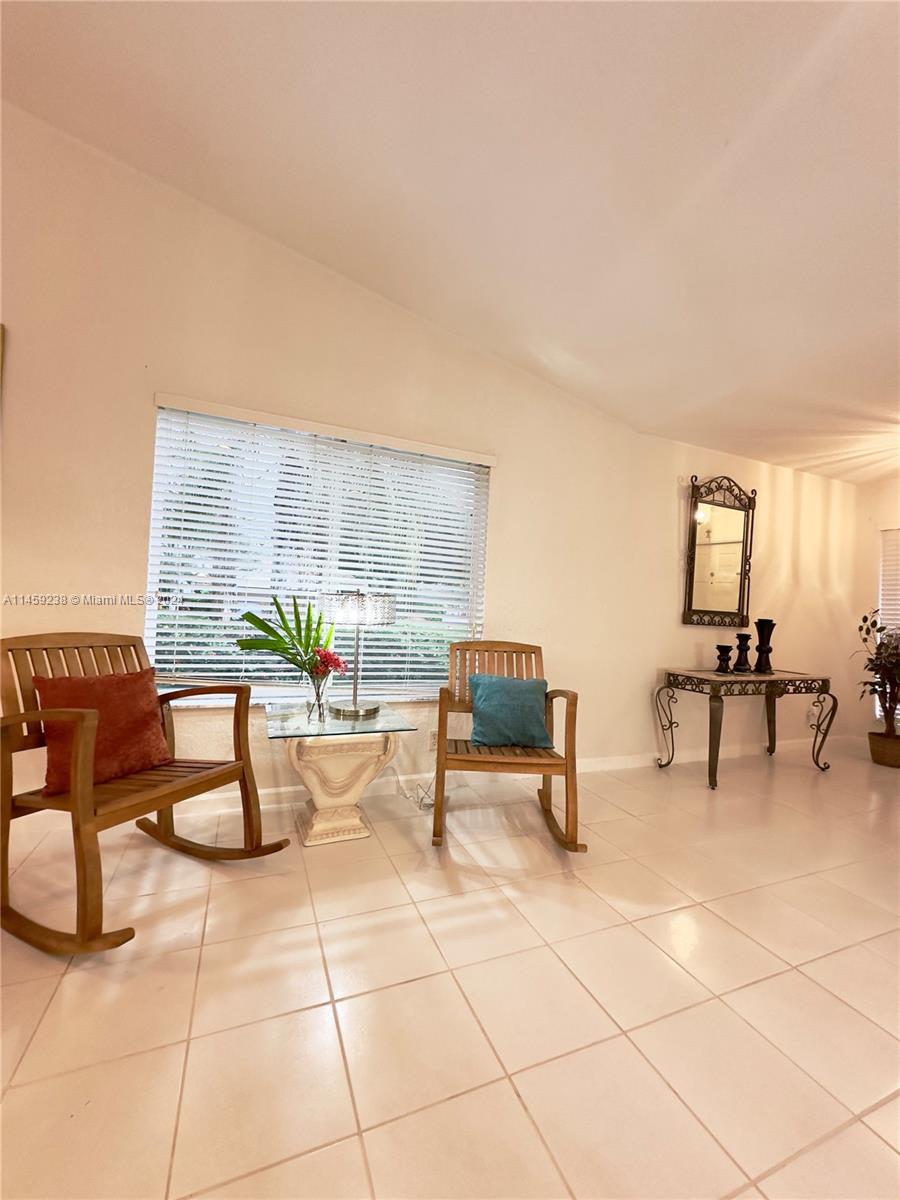 1509 Sunset Way