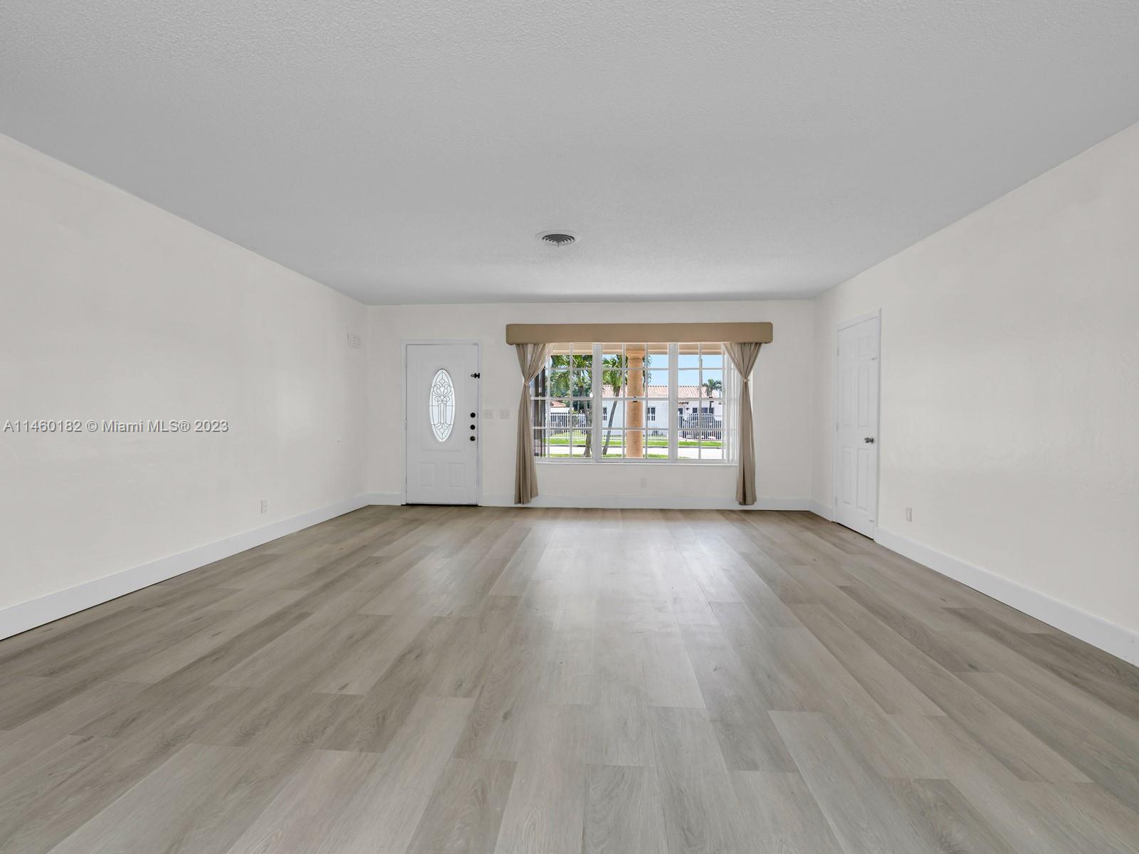 131 W 18th St