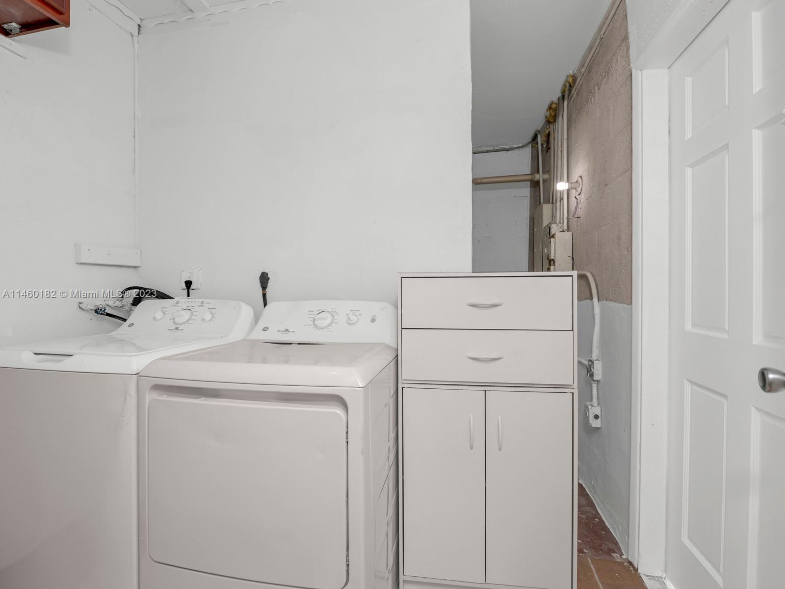 131 W 18th St