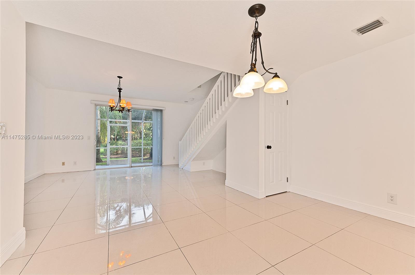 1522 Veracruz Ln Unit: 5-3