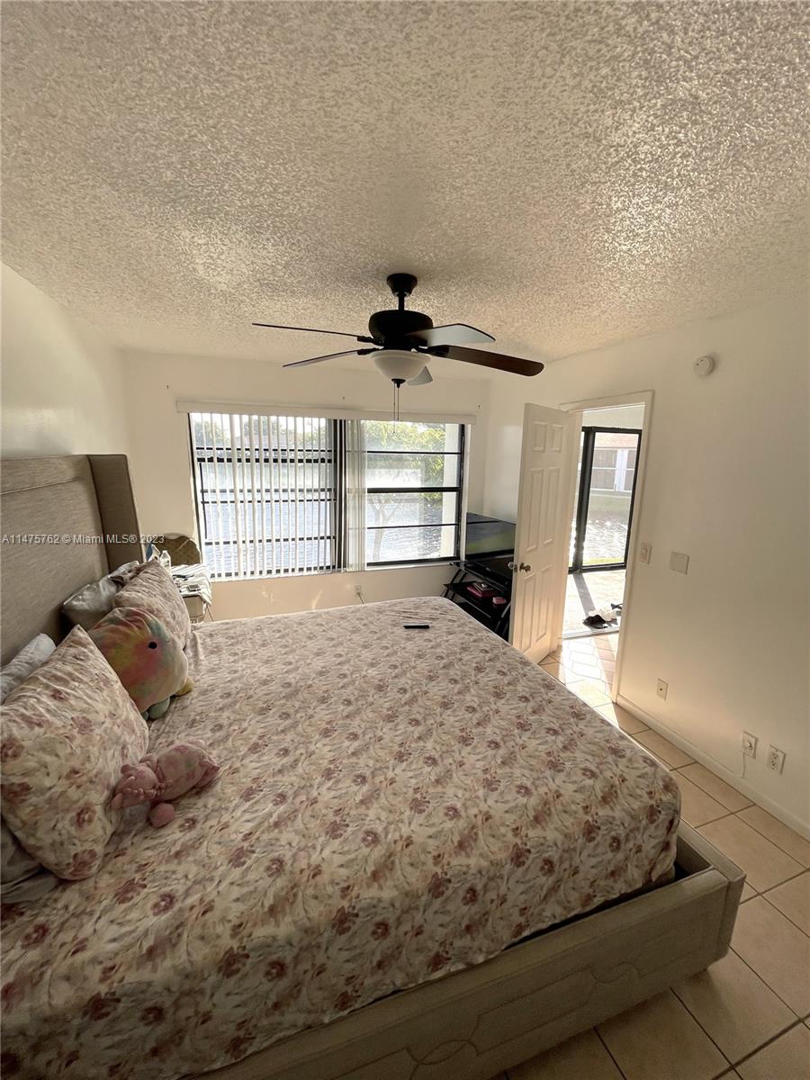 204 Lake Pointe Dr Unit: 203