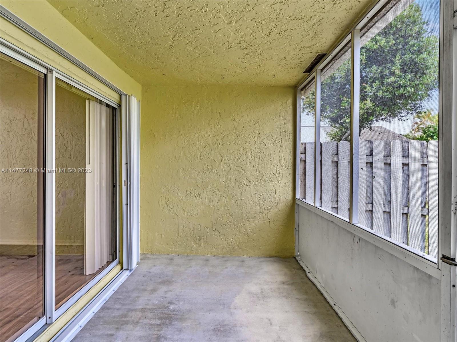 10981 Scarborough Dr Unit: 10981