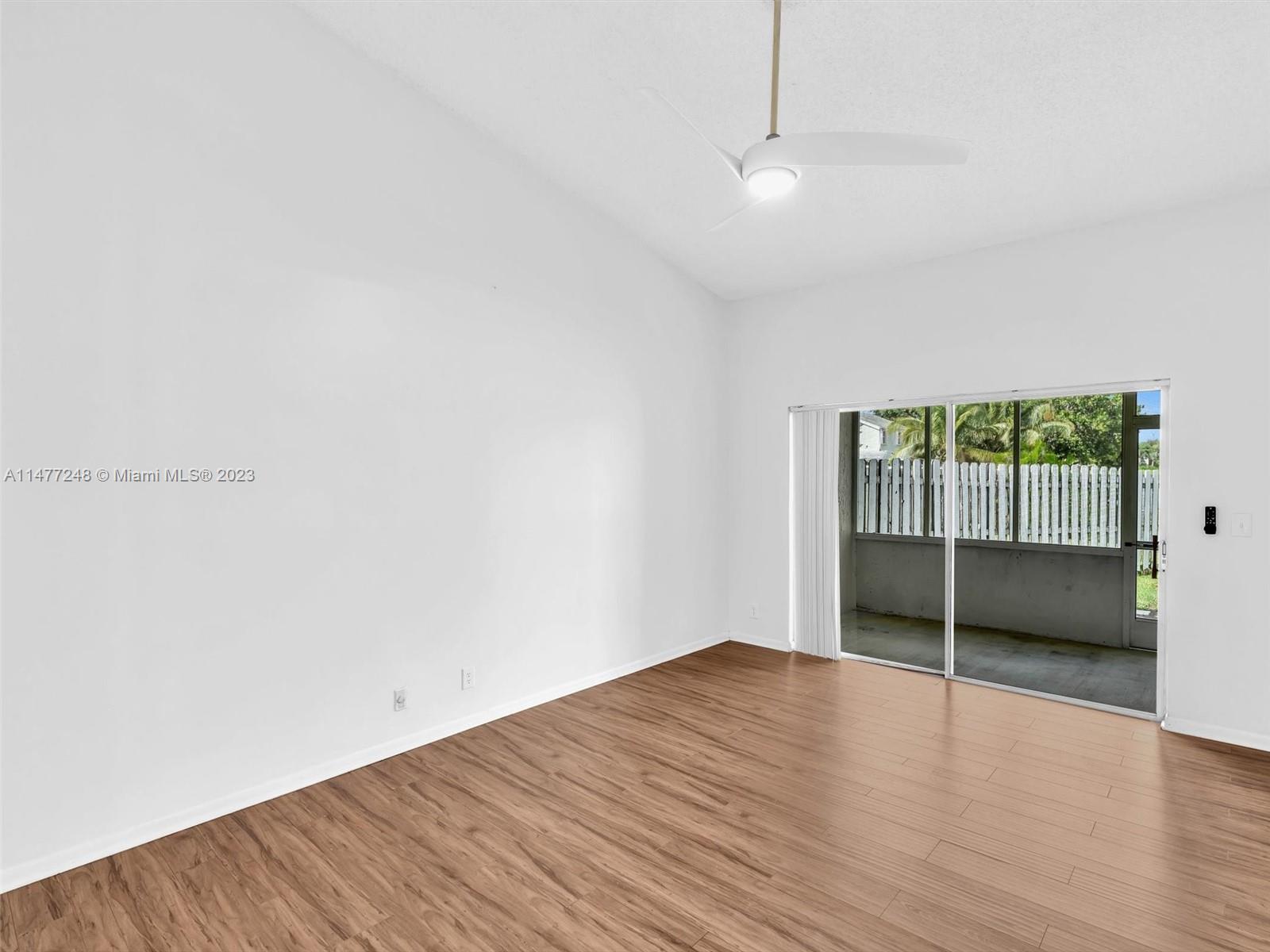 10981 Scarborough Dr Unit: 10981