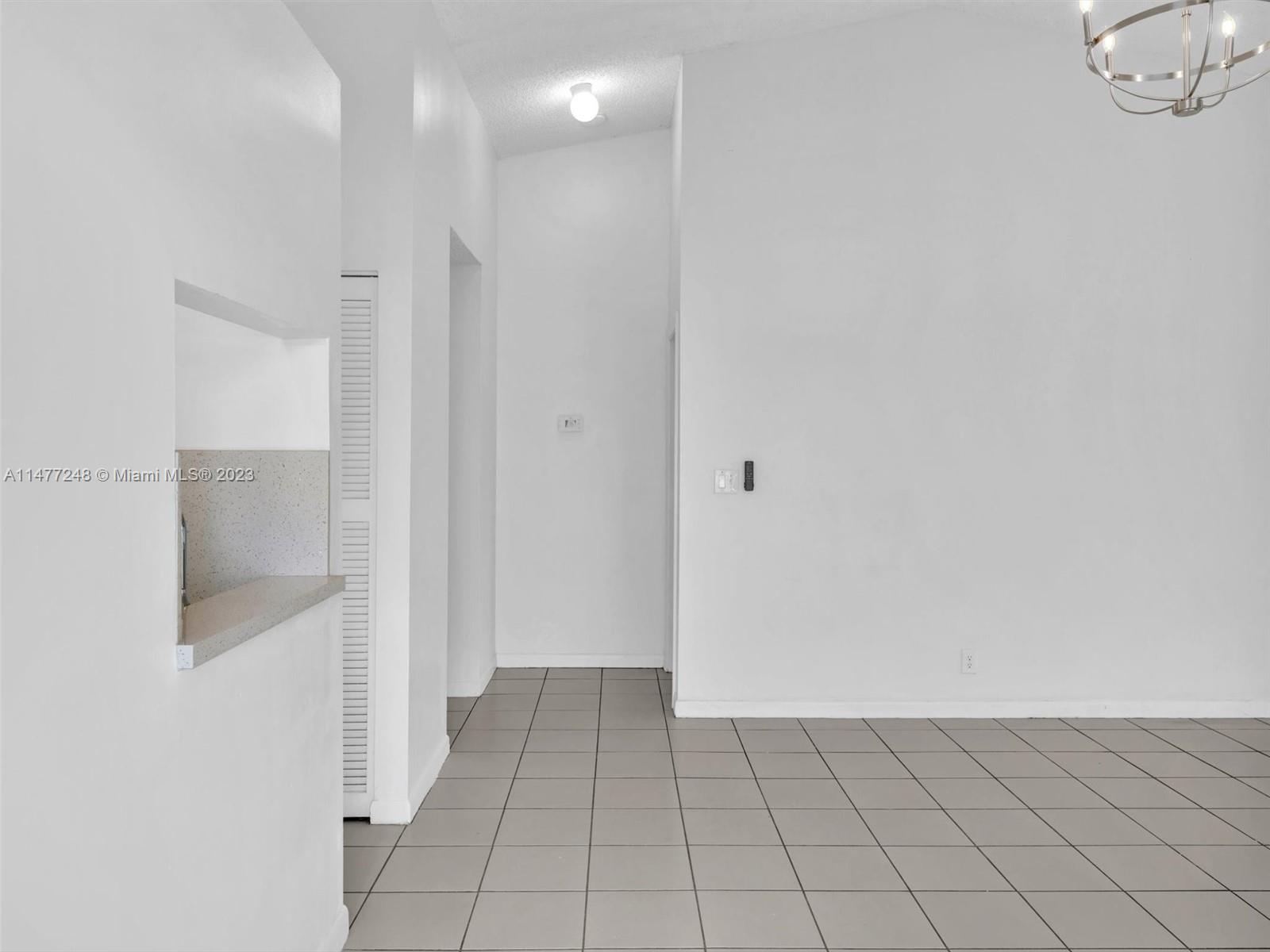 10981 Scarborough Dr Unit: 10981