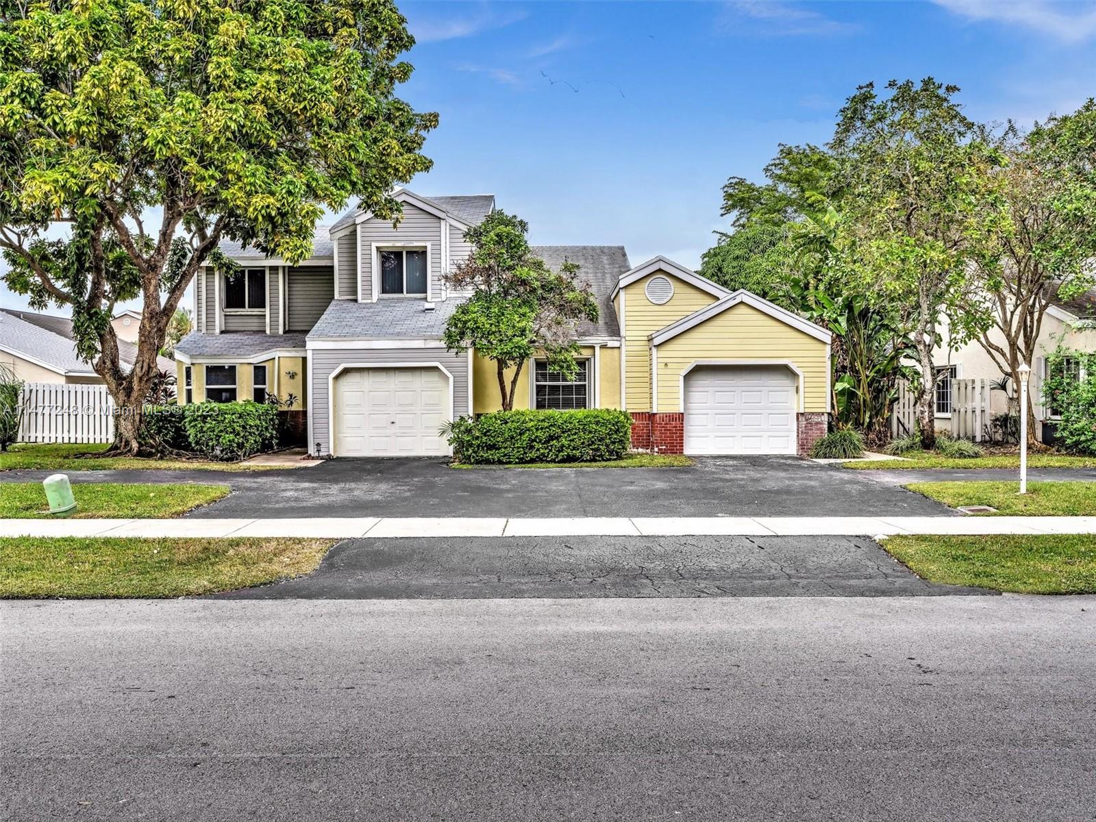 10981 Scarborough Dr Unit: 10981