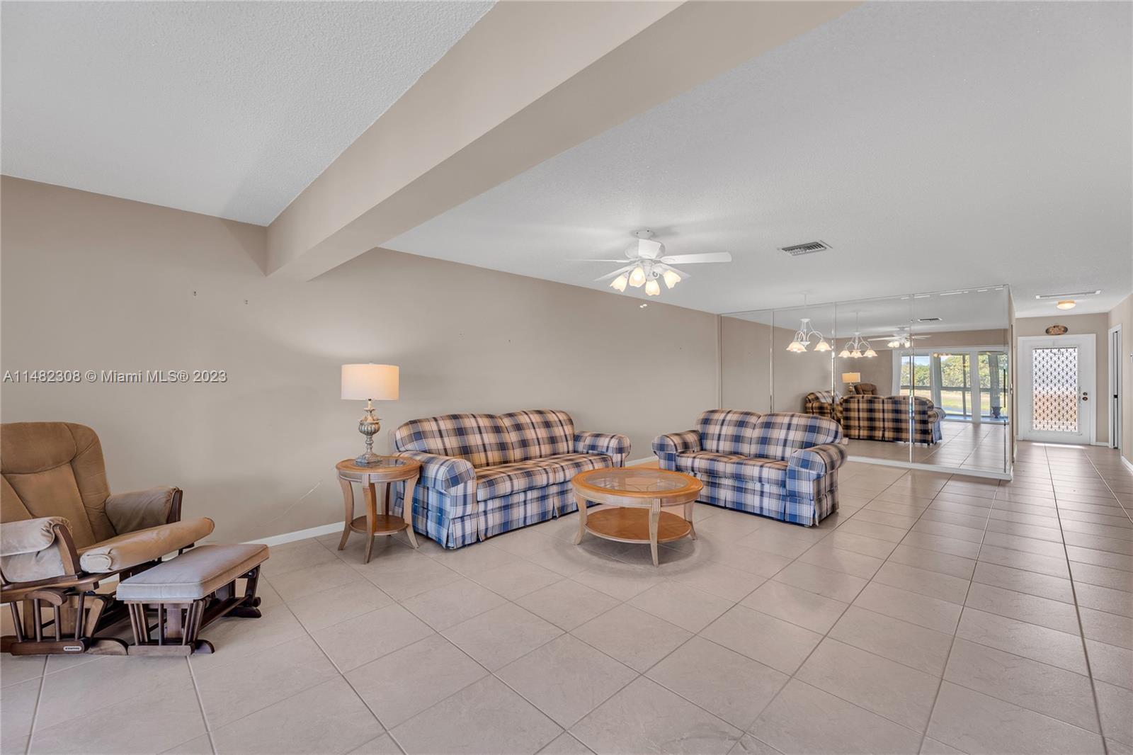 1965 NW 18th St Unit: 203