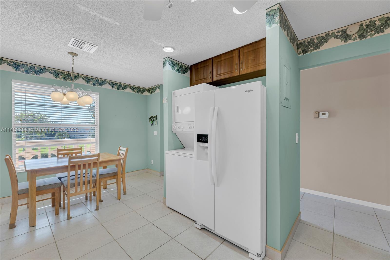 1965 NW 18th St Unit: 203