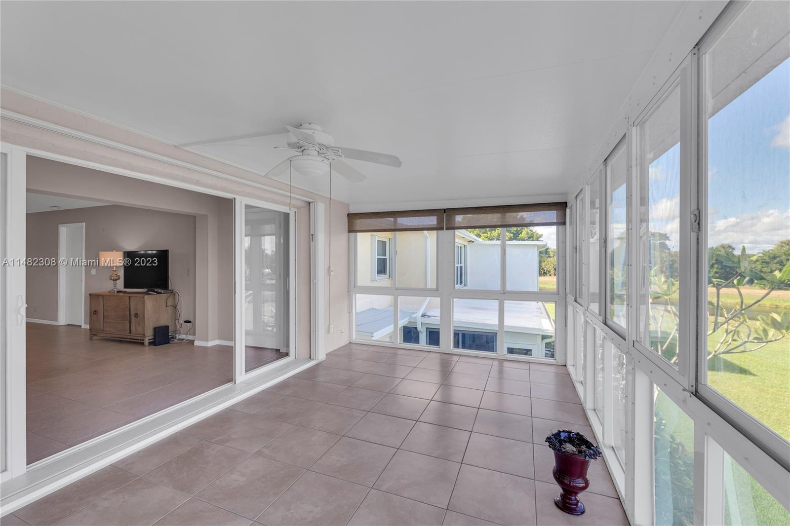 1965 NW 18th St Unit: 203