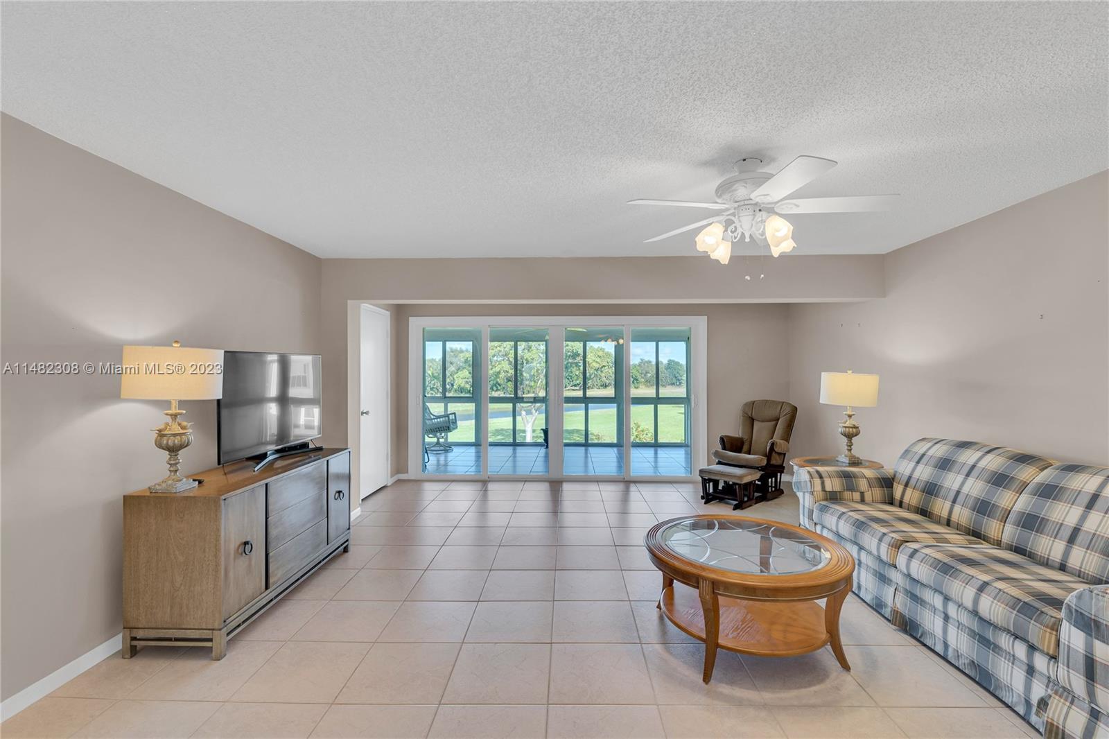 1965 NW 18th St Unit: 203