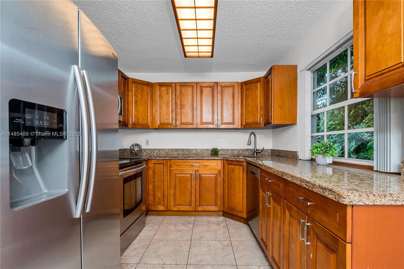 1419 Cottonwood Cir Unit: 1419
