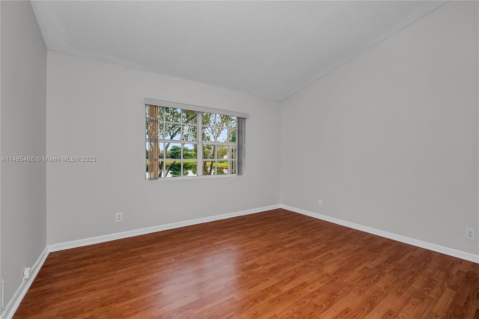 1419 Cottonwood Cir Unit: 1419