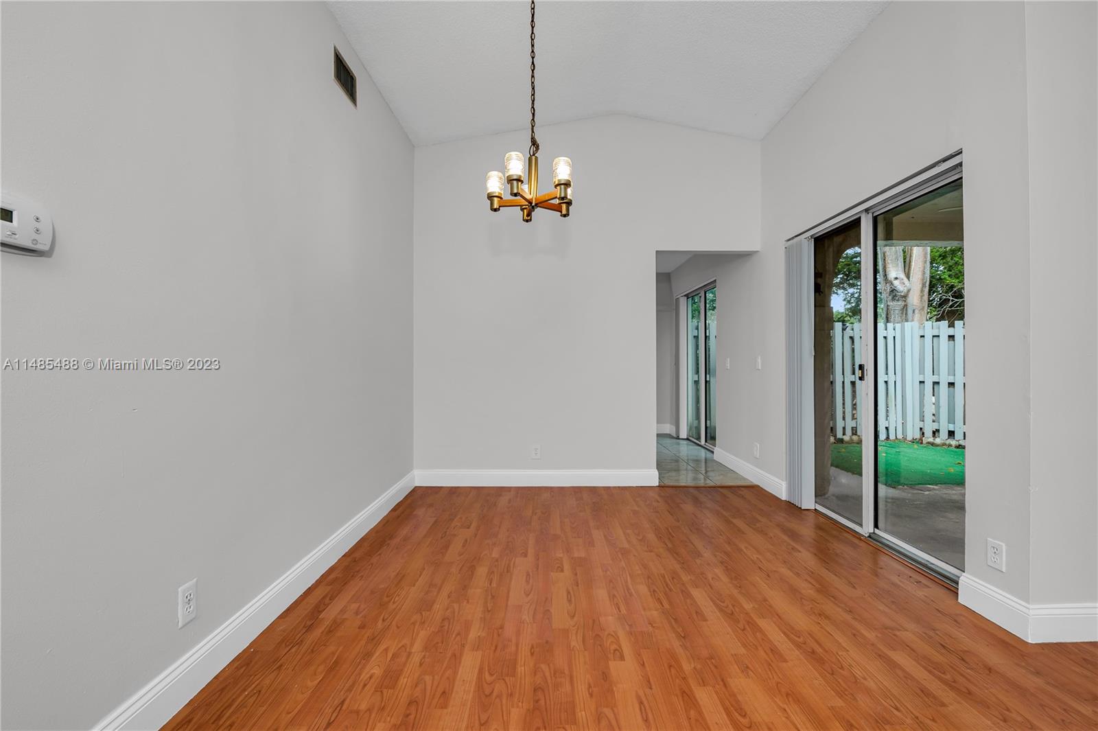 1419 Cottonwood Cir Unit: 1419