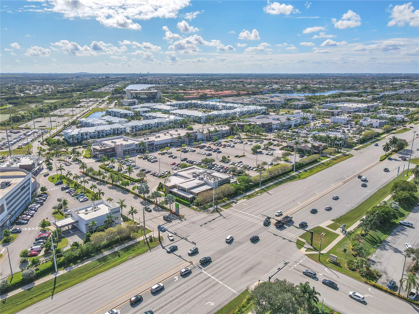 10310 Pines Blvd Unit: 114