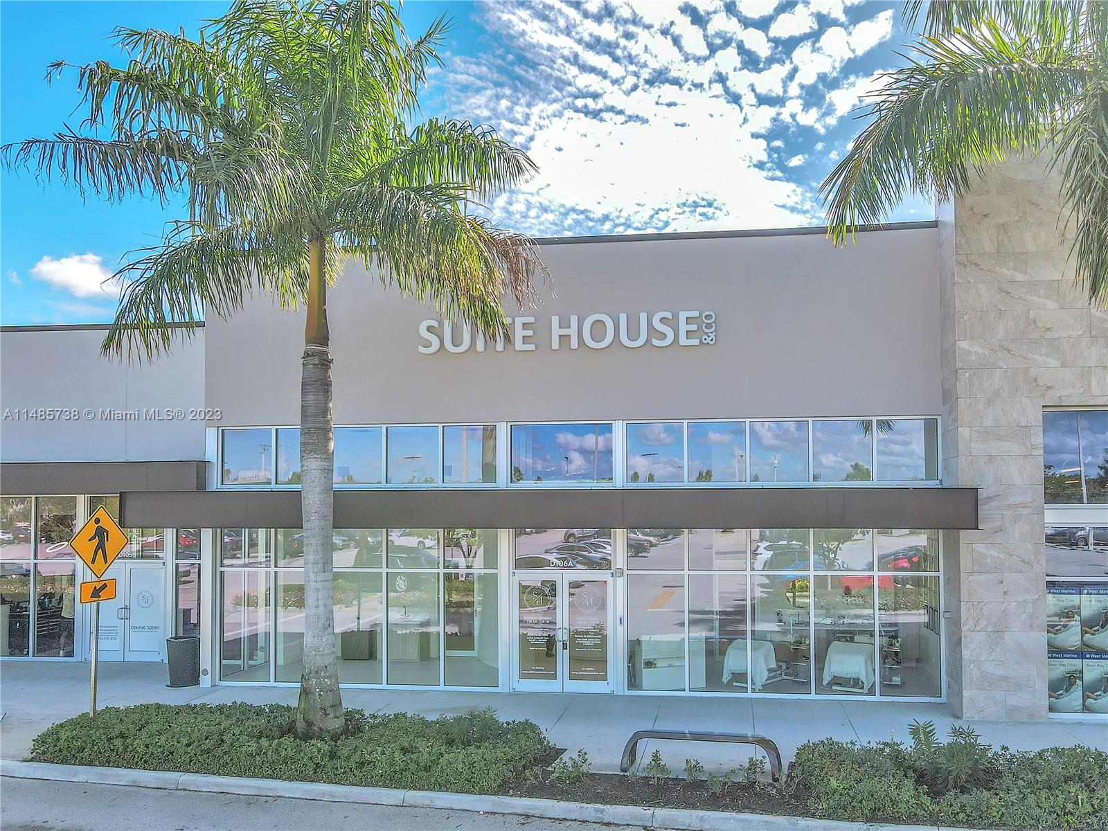 10310 Pines Blvd Unit: 117