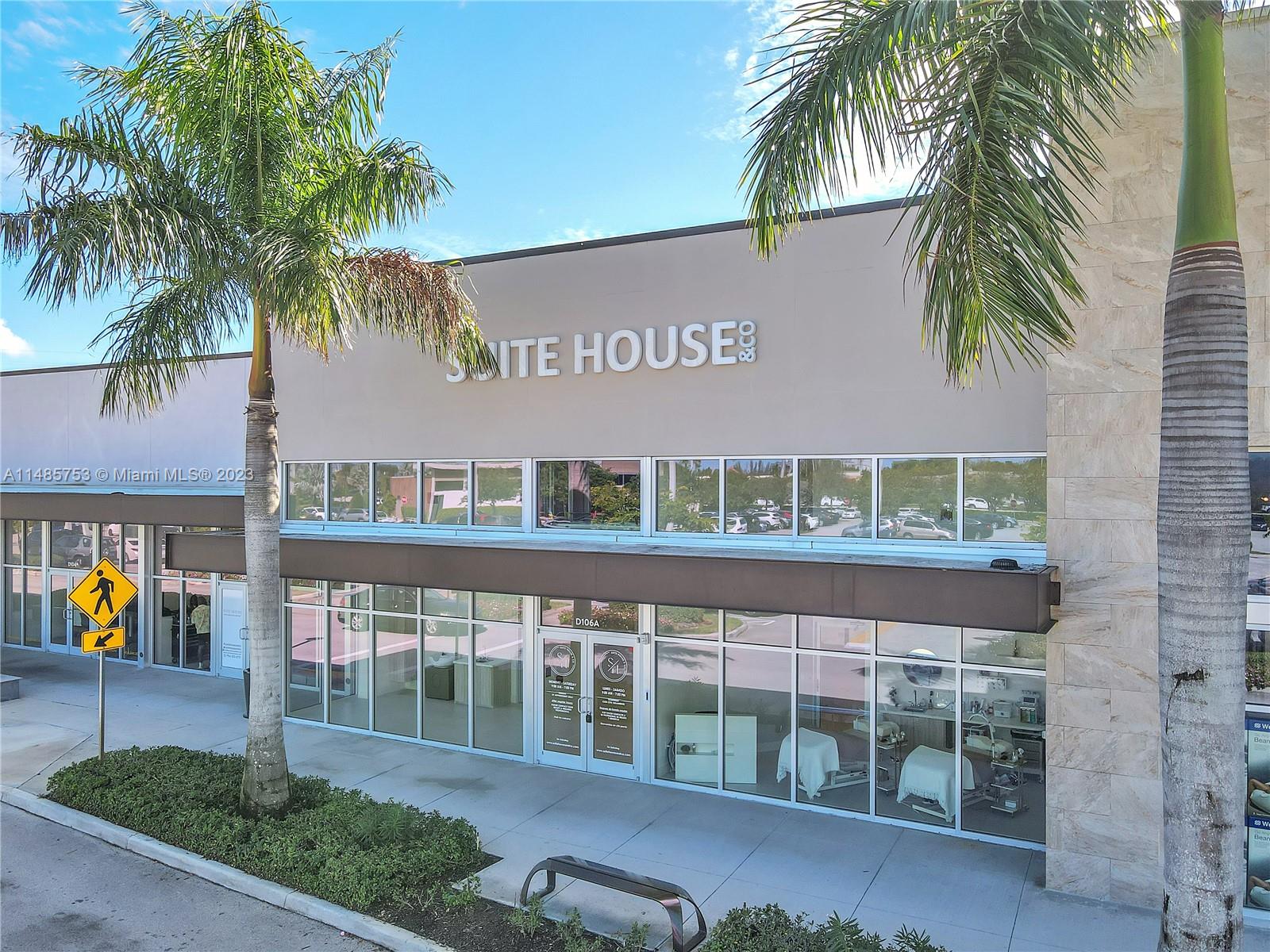 10310 Pines Blvd Unit: 104