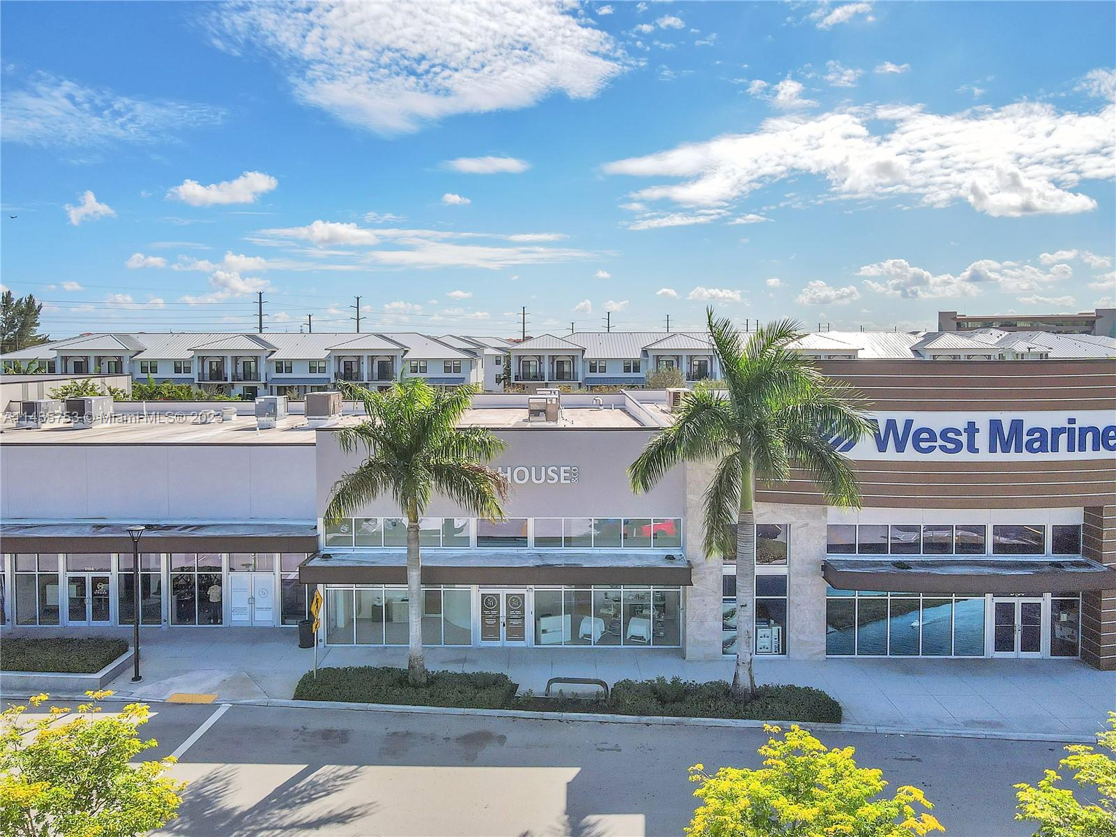 10310 Pines Blvd Unit: 104