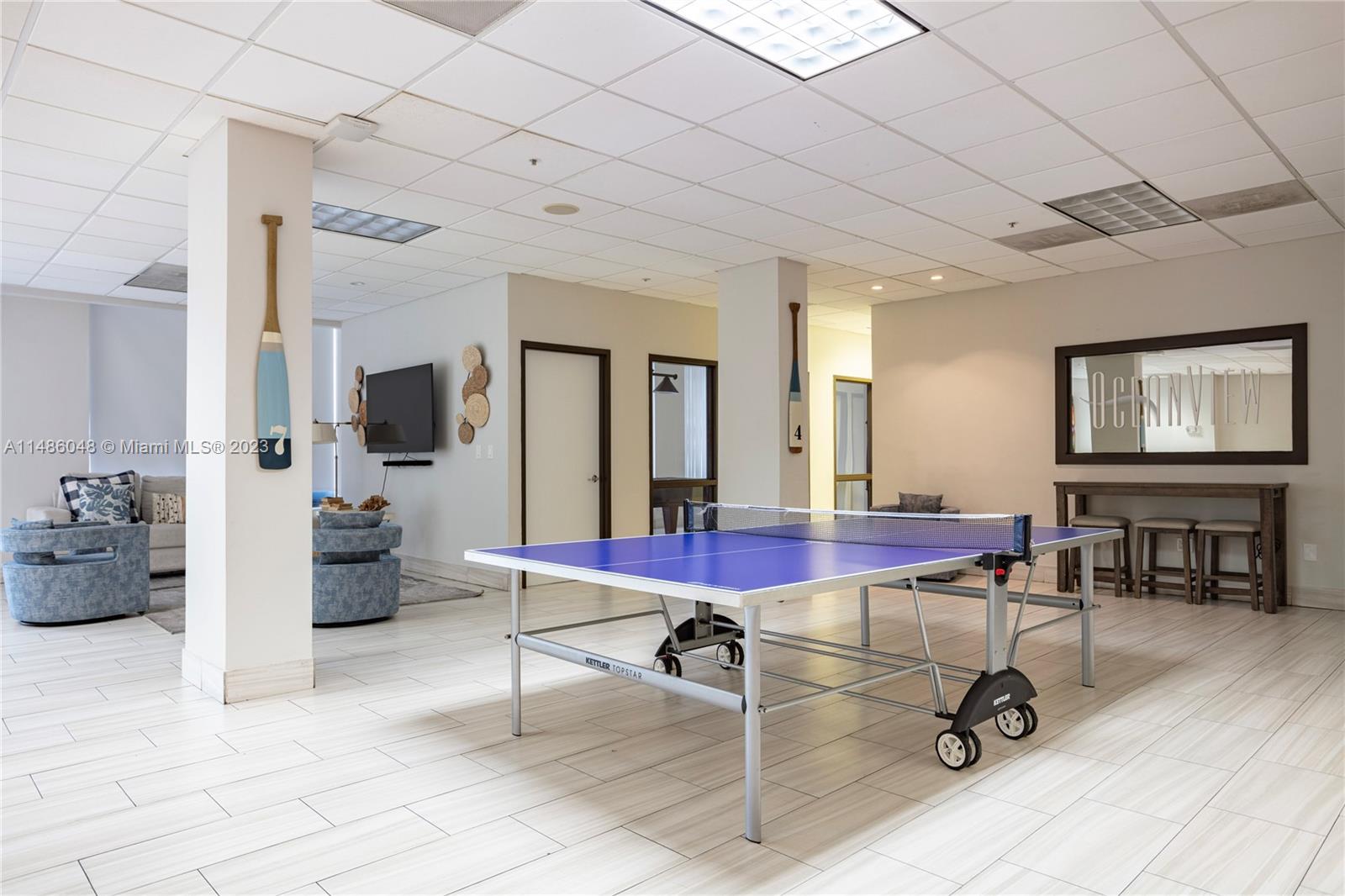 19390 Collins Ave Unit: 621