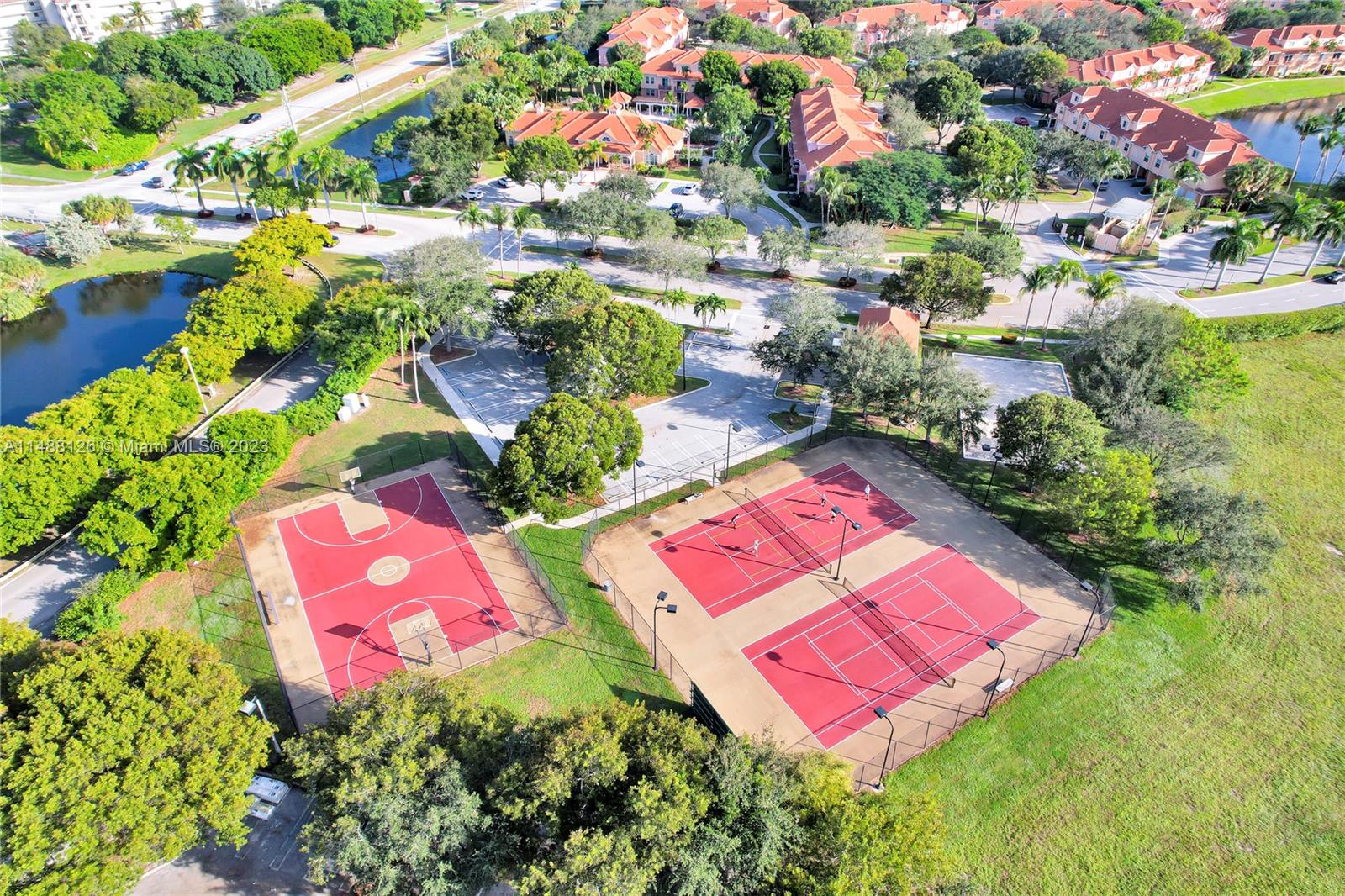 2054 Alta Meadows Ln Unit: 2401