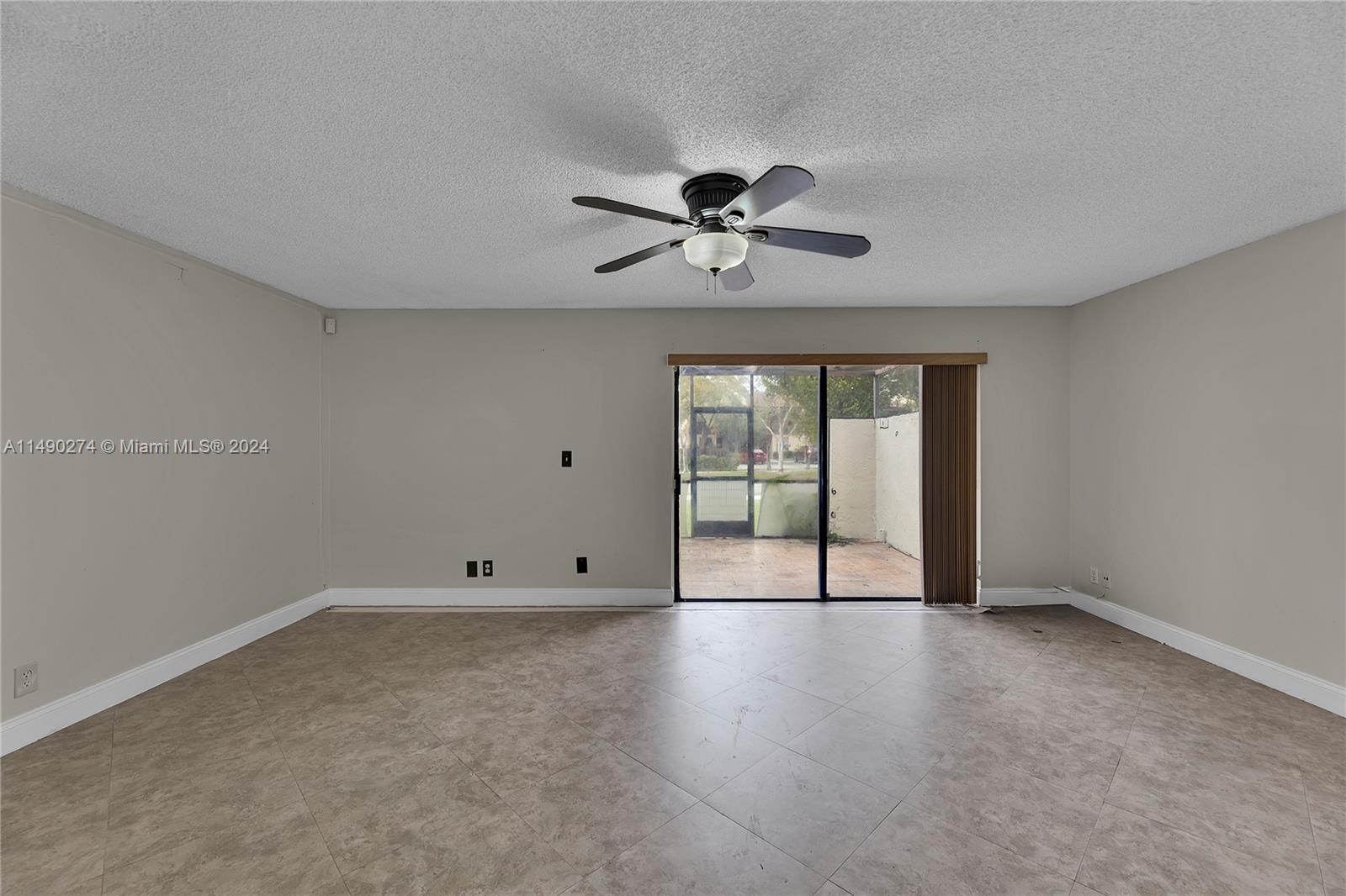 1072 NW 98th Ter Unit: 114