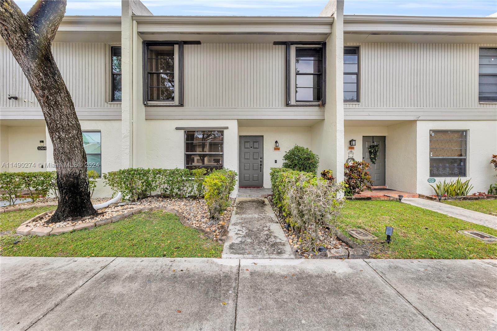 1072 NW 98th Ter Unit: 114
