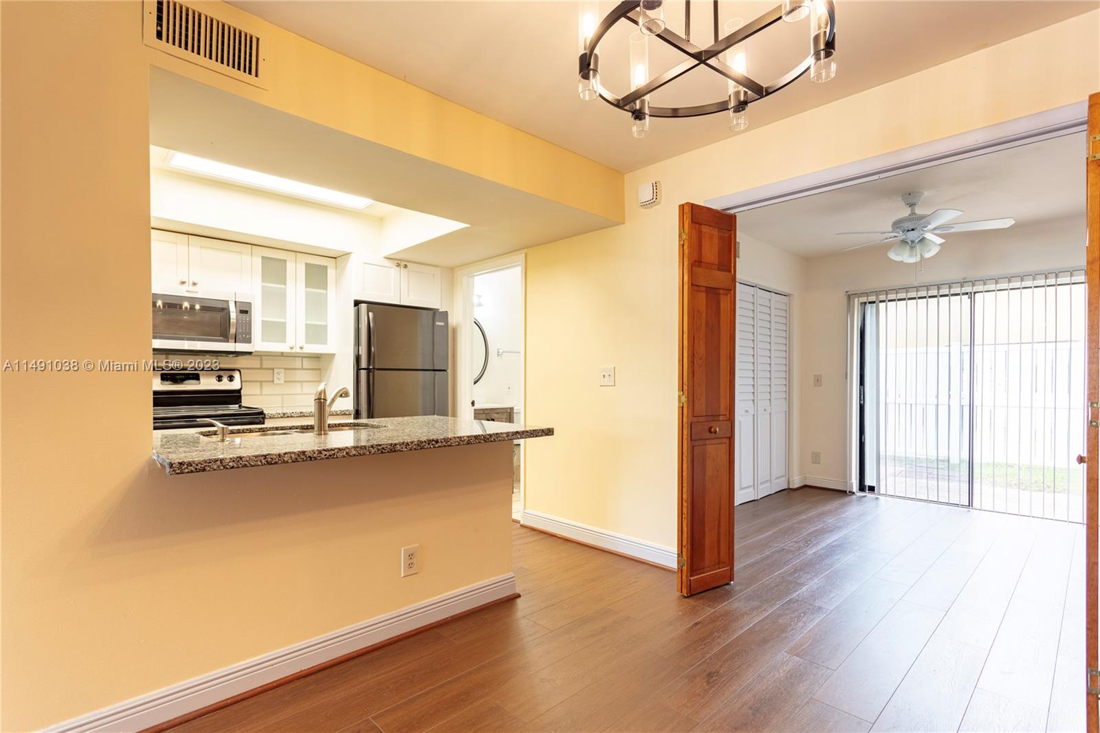 11603 NW 35th Ct Unit: 3-E