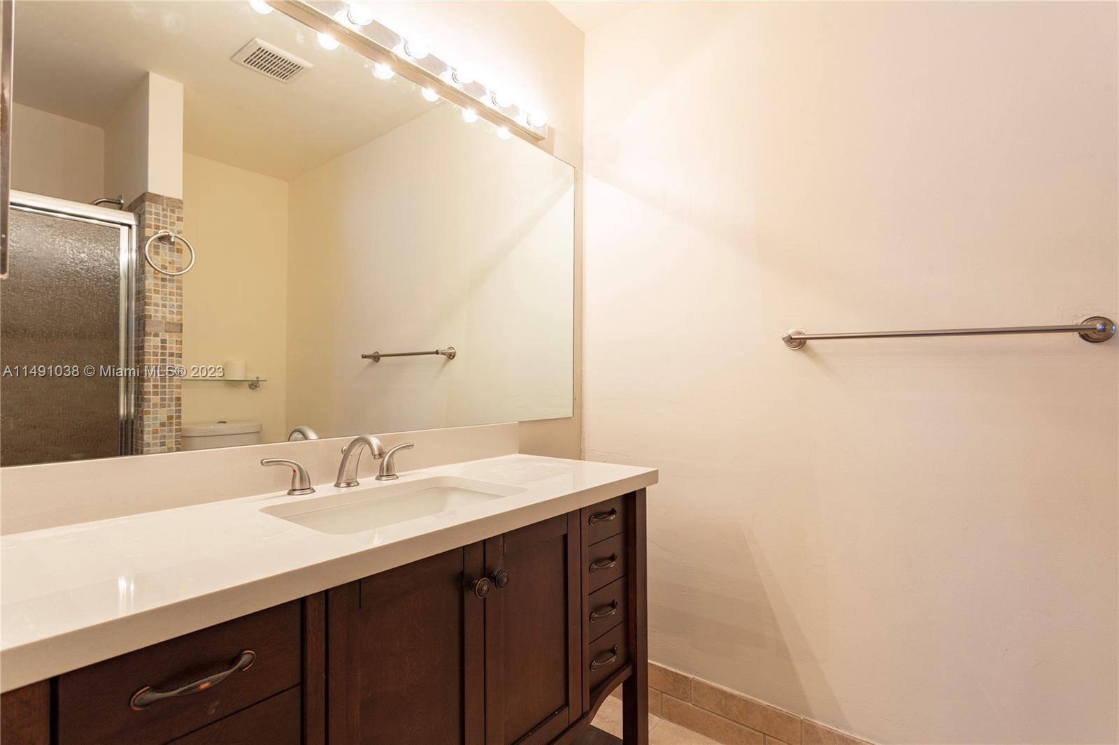 11603 NW 35th Ct Unit: 3-E