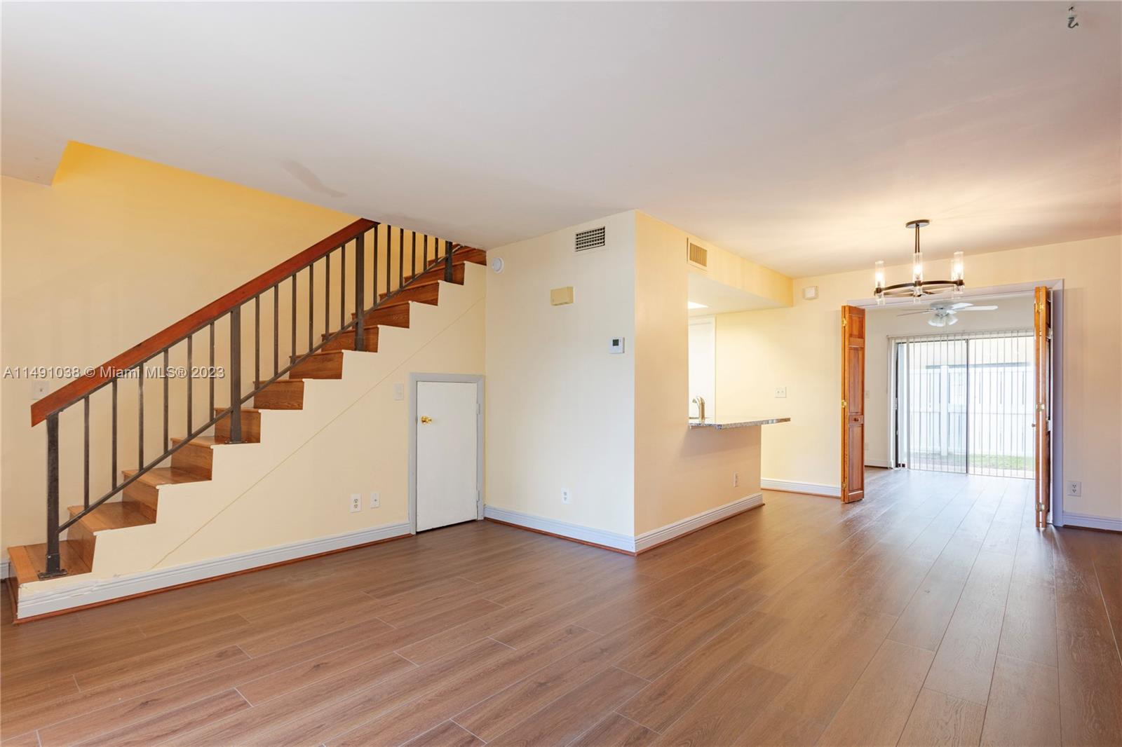 11603 NW 35th Ct Unit: 3-E