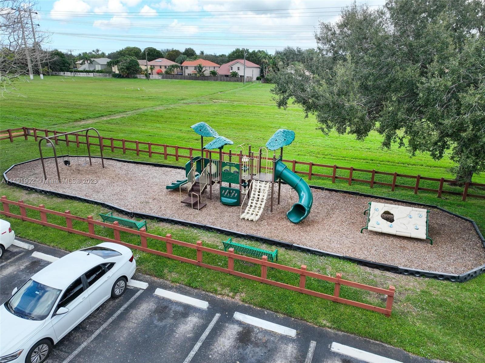 11078 Mainsail Dr Unit: 11078