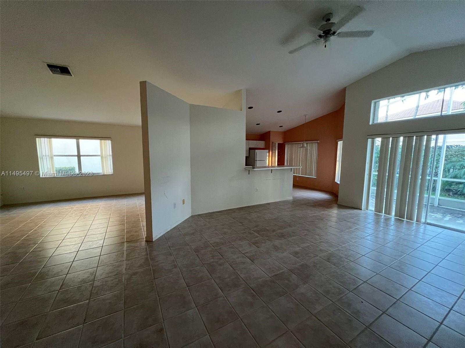 16406 Sapphire Pl