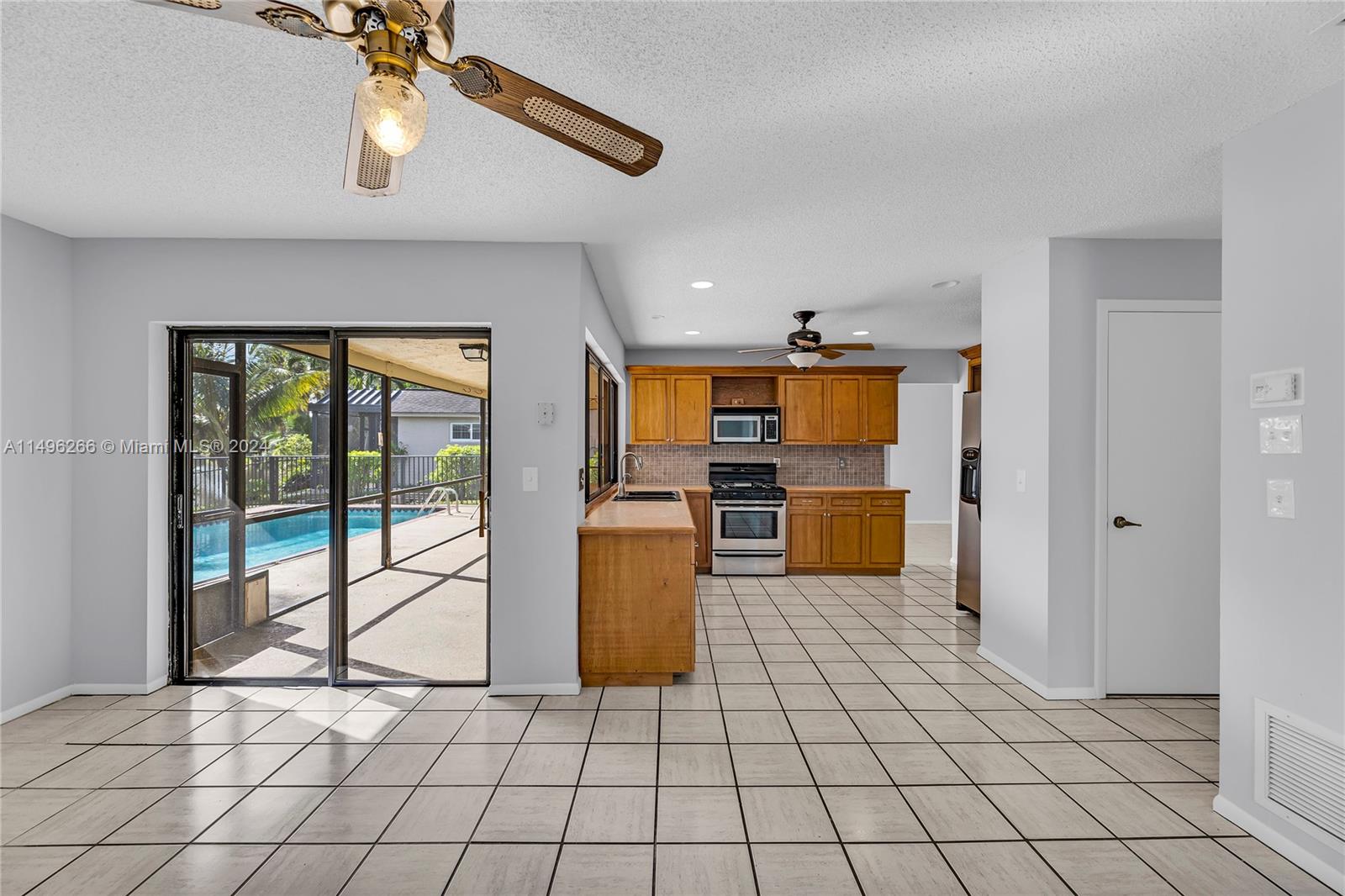 4060 NW 120th Way