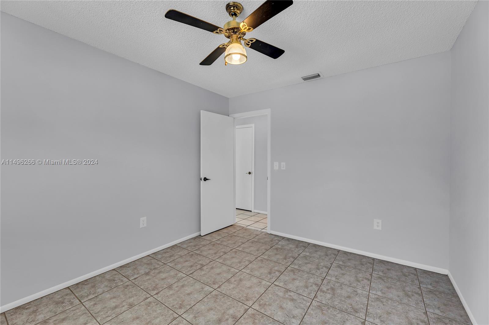 4060 NW 120th Way